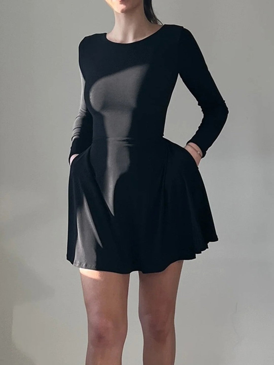 Black Round Neck Solid A-Line Long Sleeves Polyester Dress