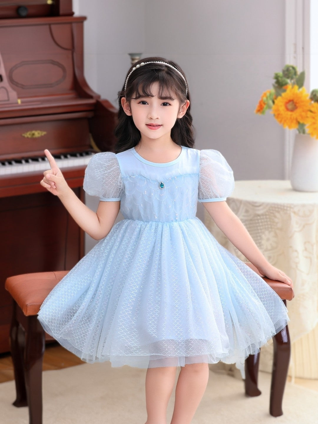 Blue A-Line Round Neck Solid Short Sleeves Cotton Dress