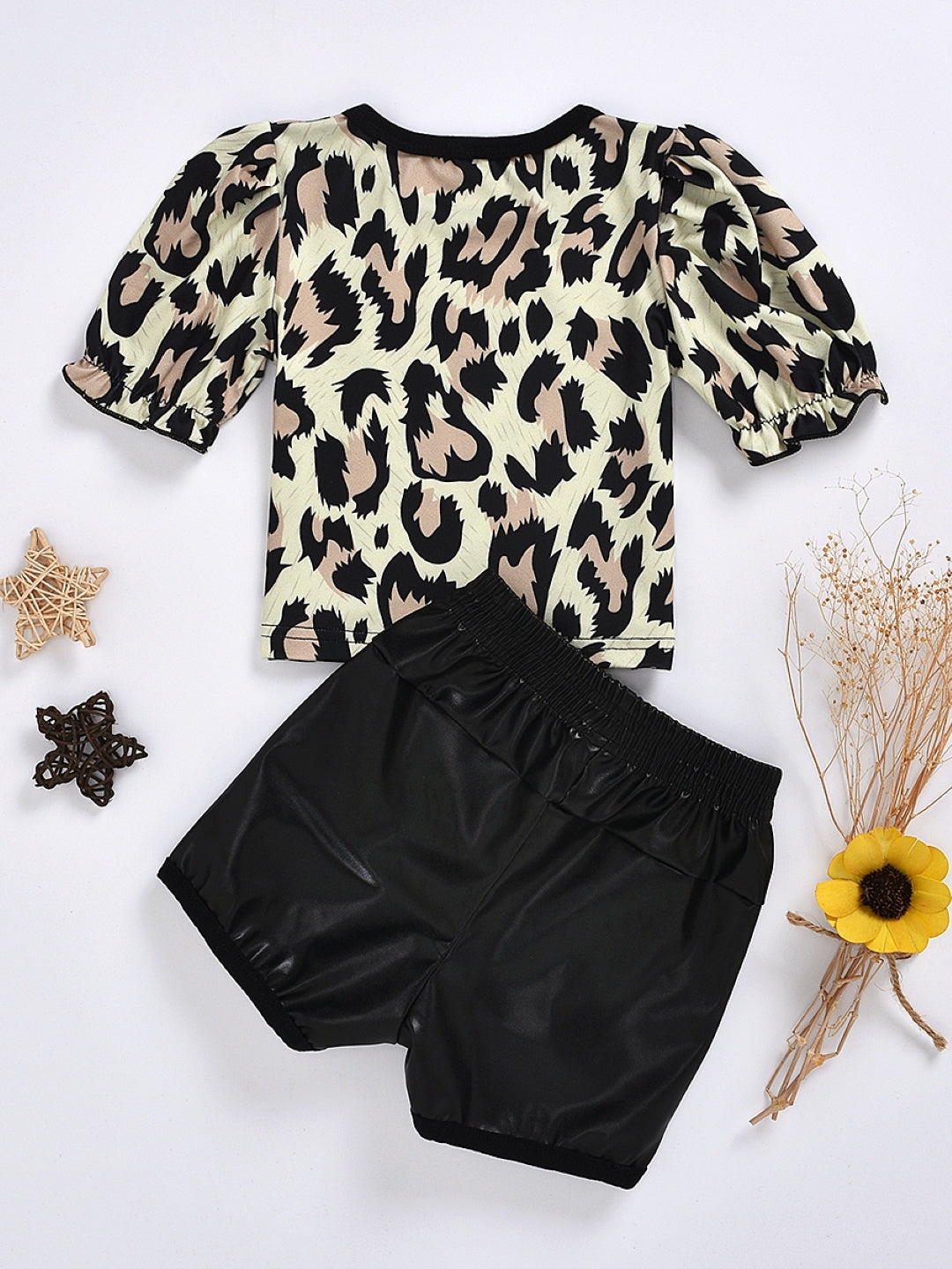 Black Round Neck Short Sleeves Printed Top & Shorts Polyester Set