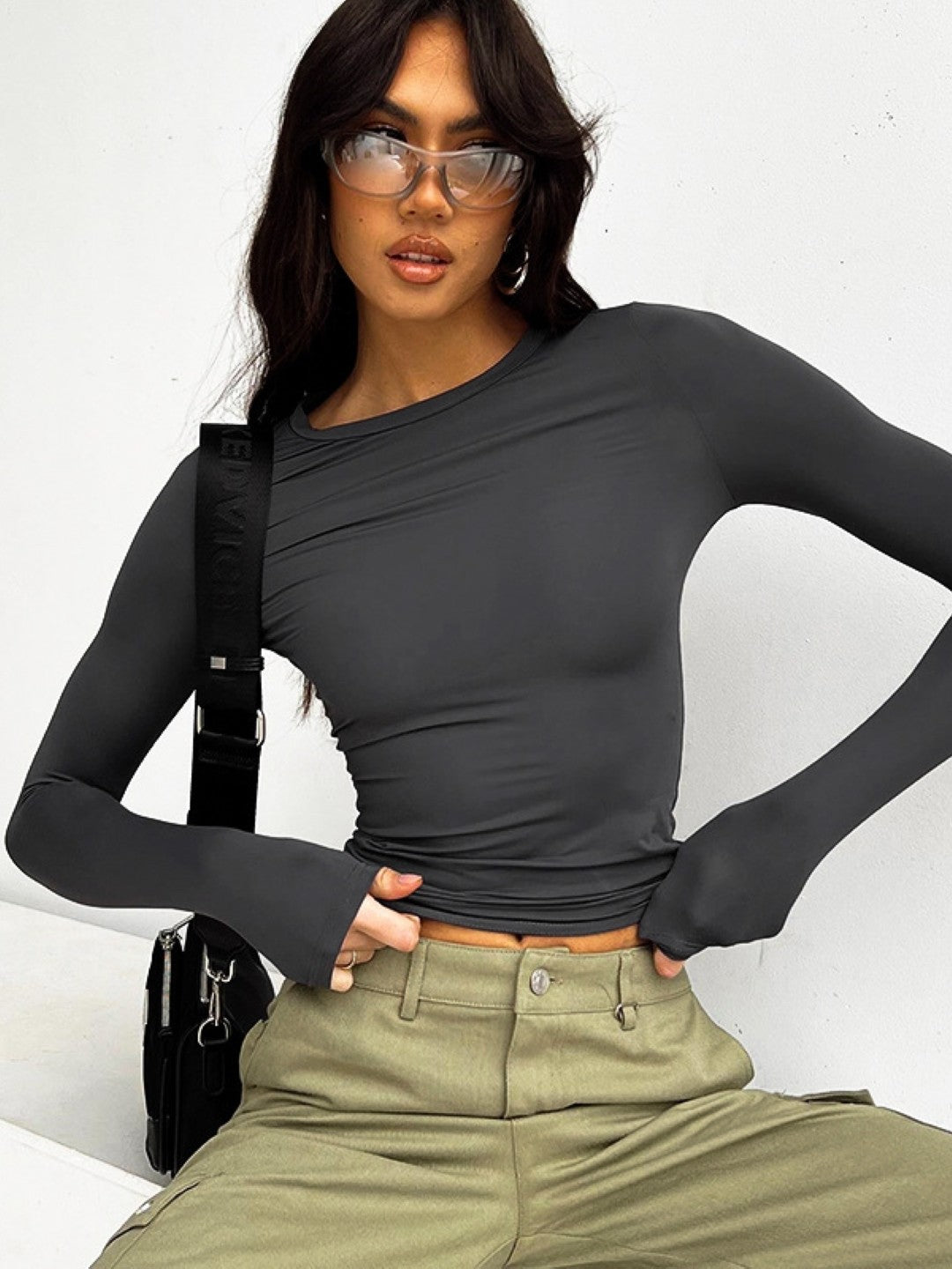 Dark Grey Round Neck Long Sleeves Solid Polyester Top