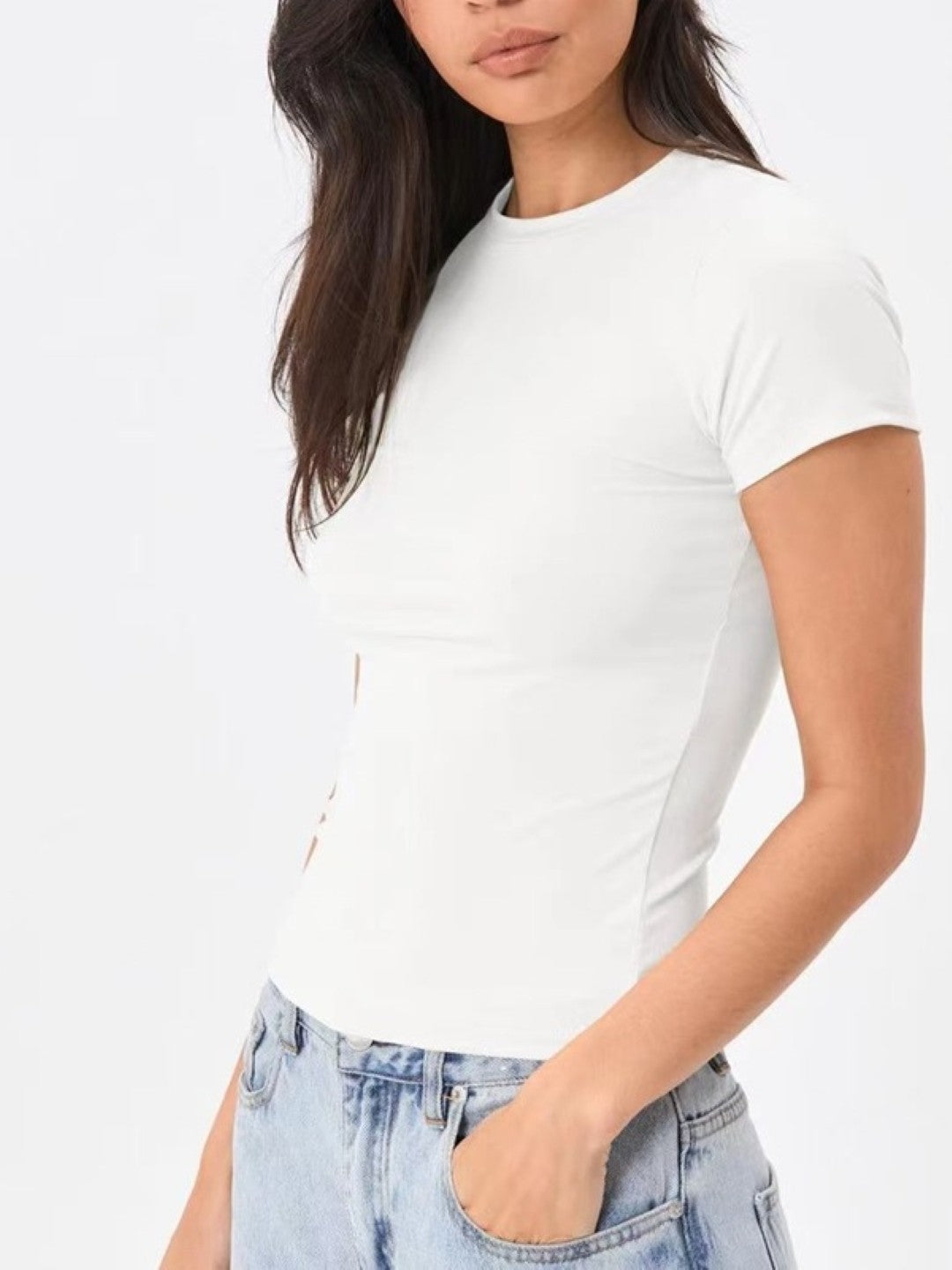 White Round Neck Short Sleeves Solid Polyester Top