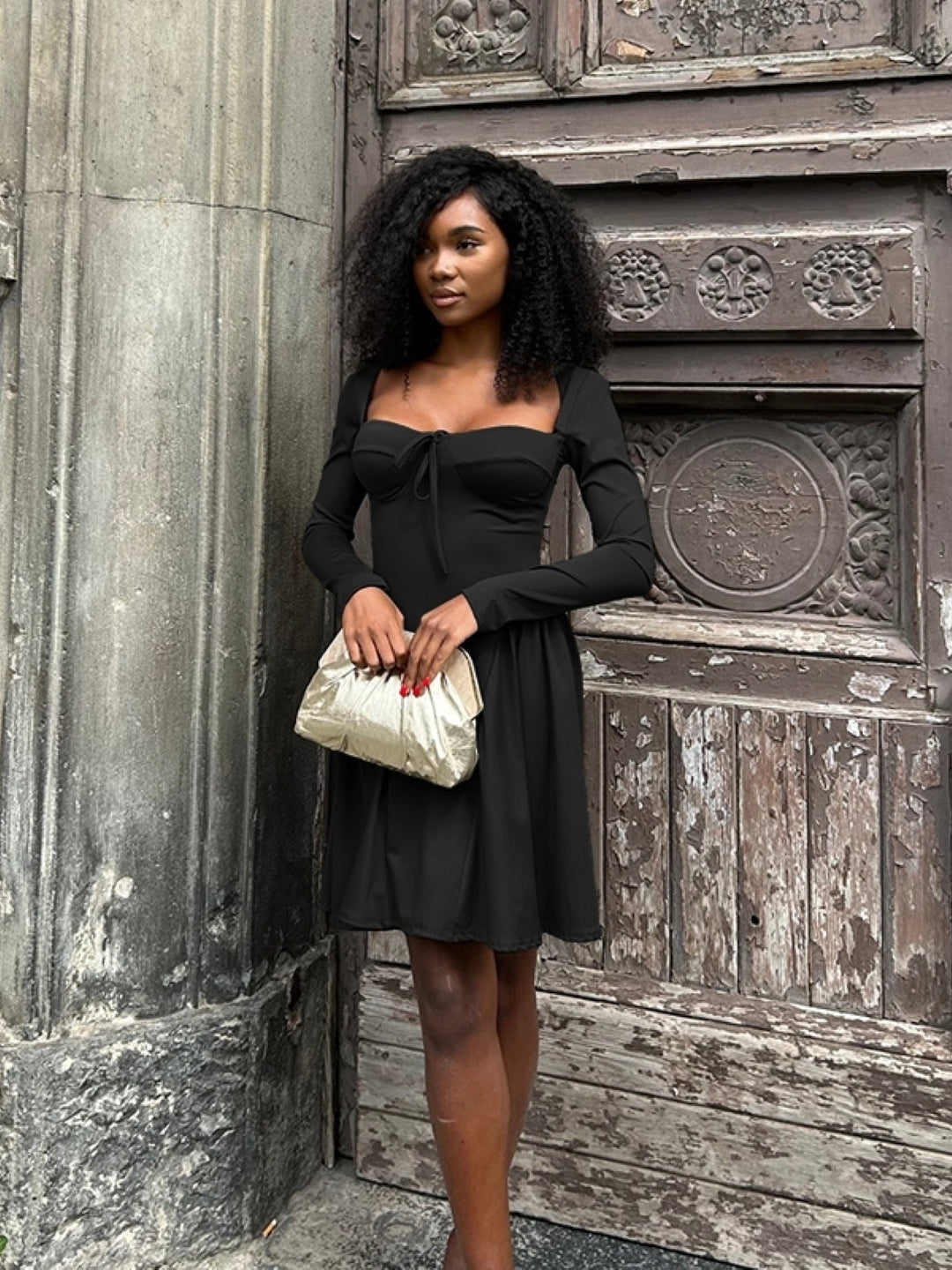 Black Long Sleeve Sweetheart Neck Mini Dress