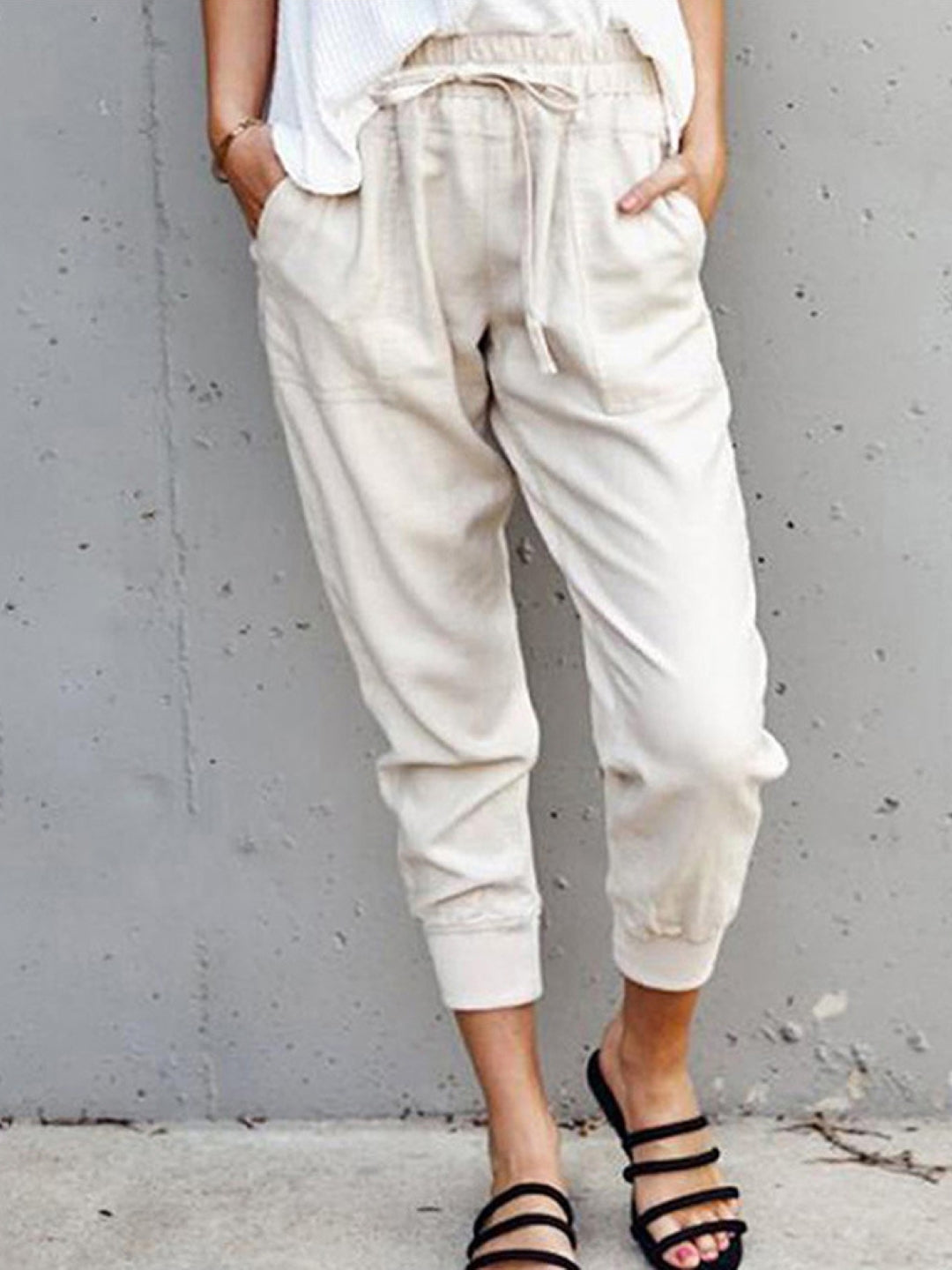 Cream Solid Regular Fit Casual Polyester Regular Trousers