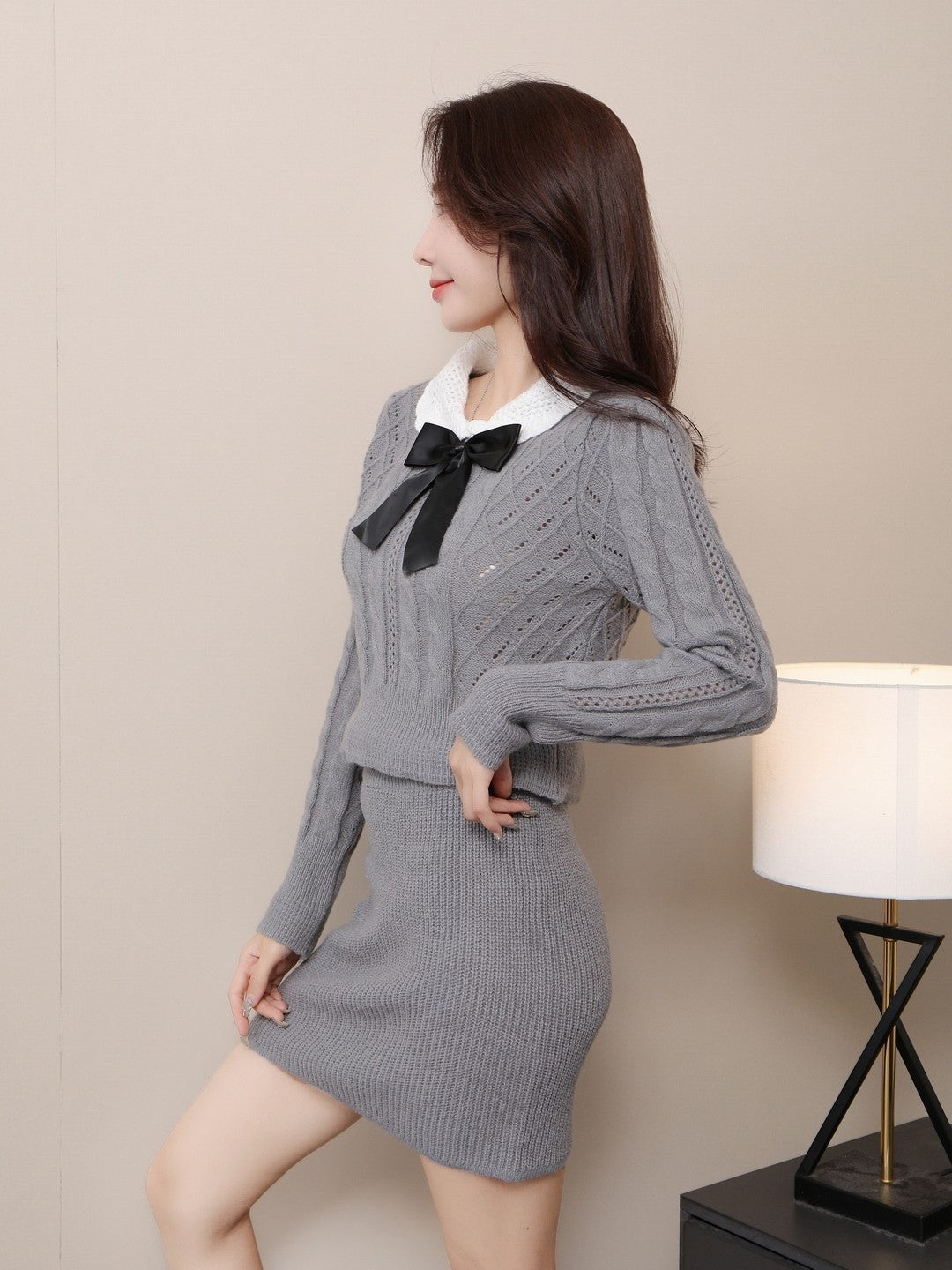 Grey Round Neck Long Sleeves Solid Regular Sleeves Polyester Top