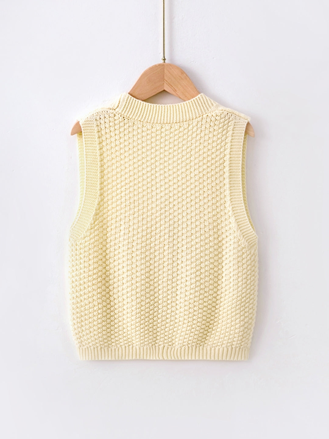 Beige V-Neck Solid Sleeveless Casual Front-Open Acrylic Sweater