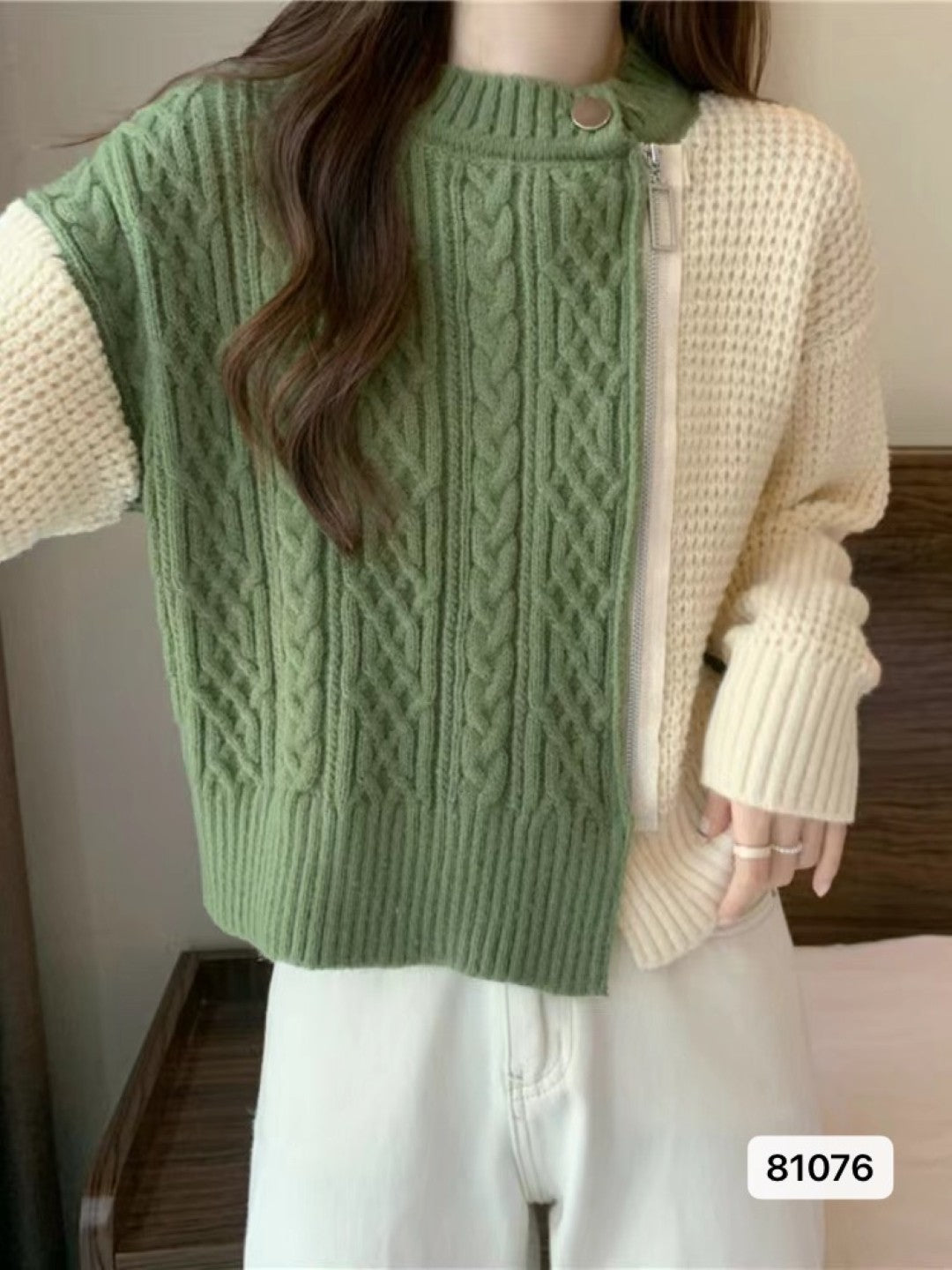 Green Round Neck Long Sleeves Solid Regular Sleeves Polyester Top