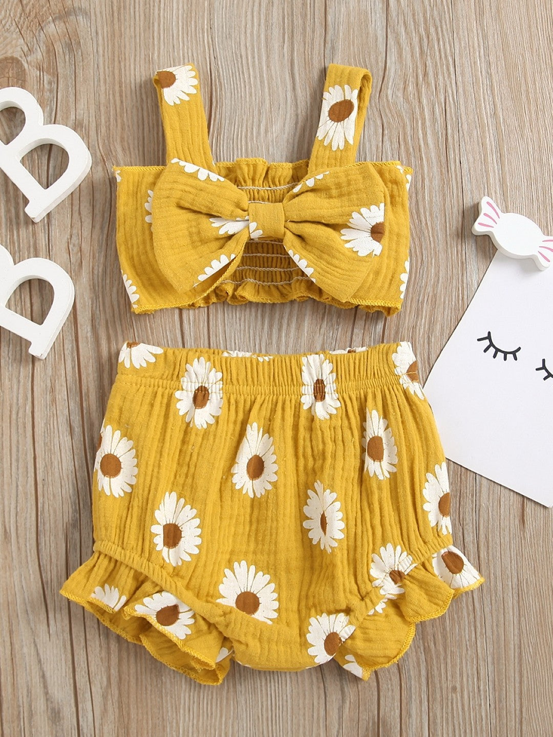 Yellow Shoulder Straps Sleeveless Polyester Printed Shorts Top Set