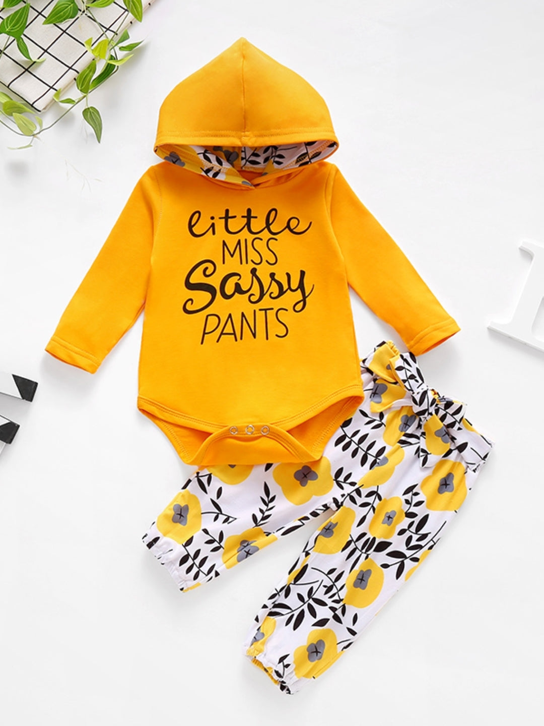 Yellow Hood Long Sleeves Polyester Printed Trousers Top Set