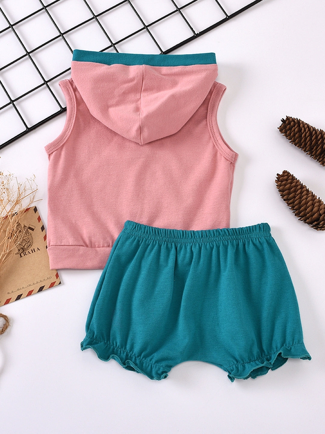 Pink Hood Sleeveless Polyester Solid Shorts Top Set