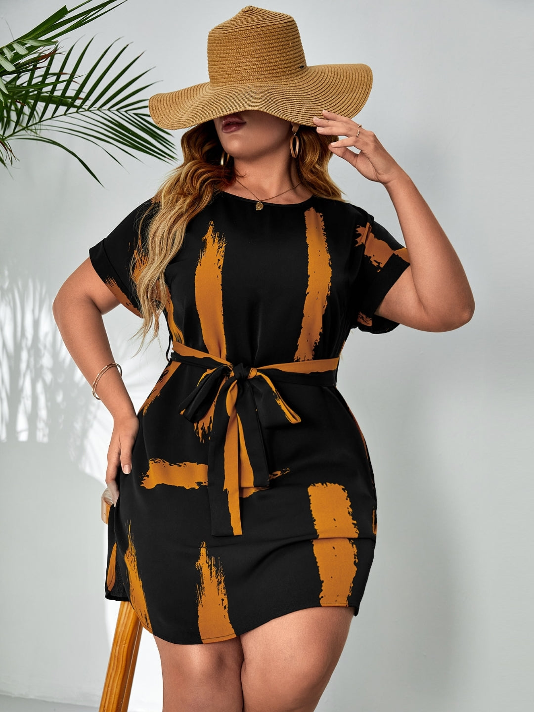 Yellow Round Neck Bodycon Abstract Short Sleeves Above Knee Polyester Dress