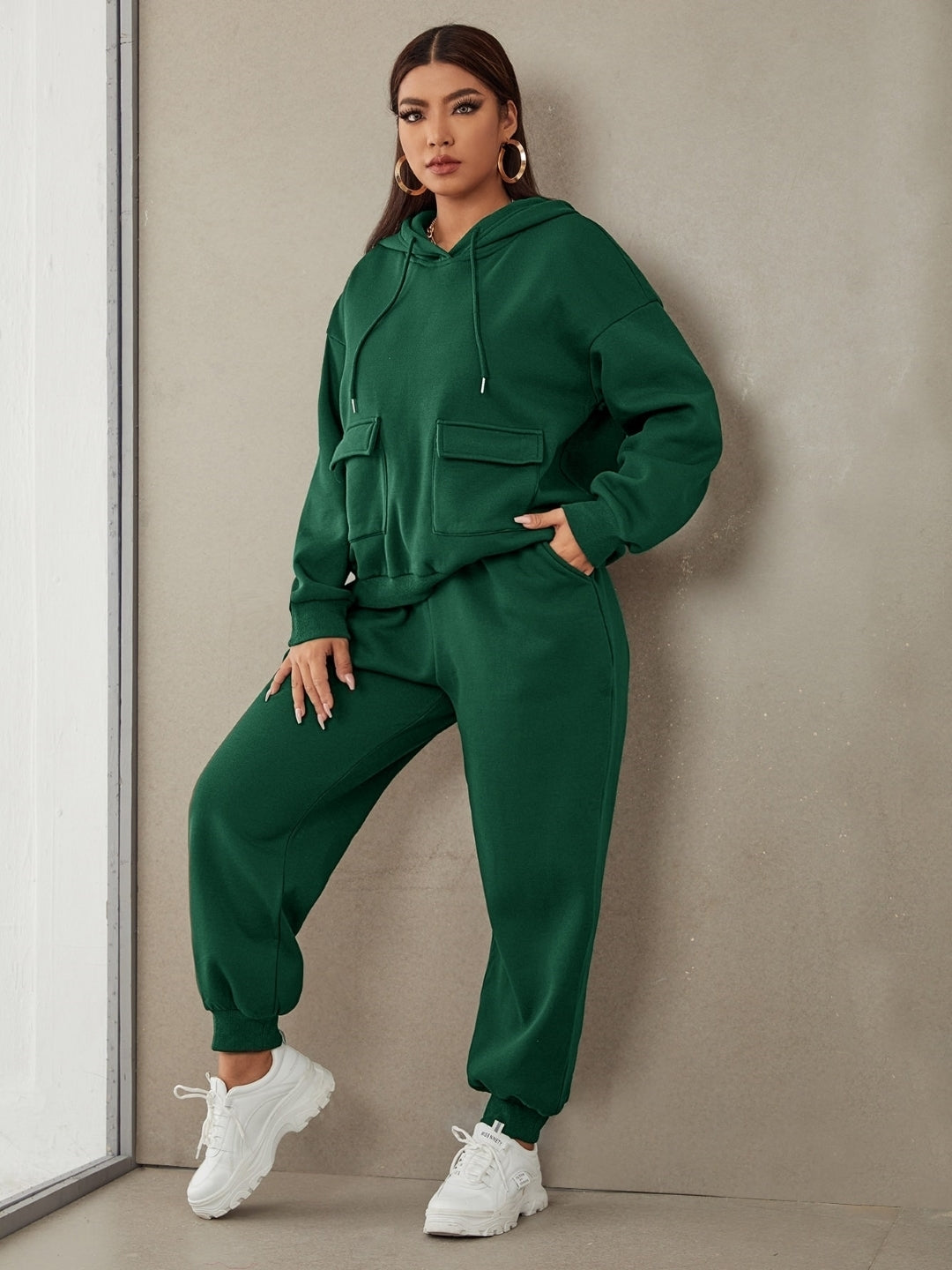 Green Hood Polyester Long Sleeves Solid Top & Trousers Set