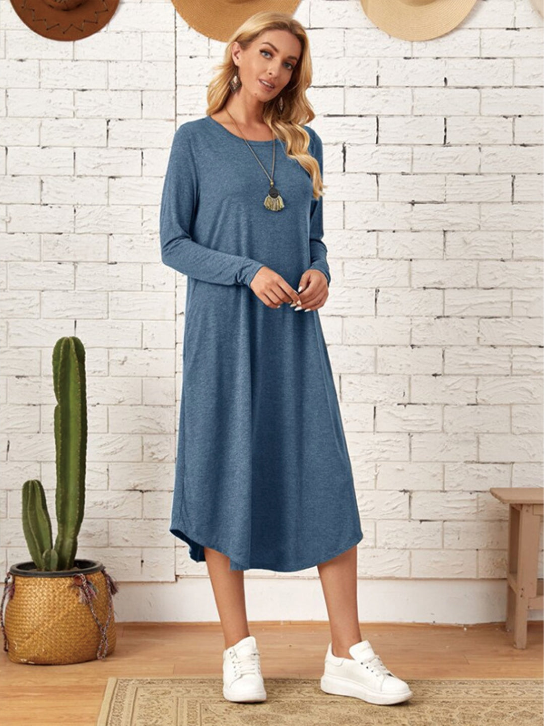 Blue Round Neck A-Line Party Solid Long Sleeves Maxi Polyester Dress