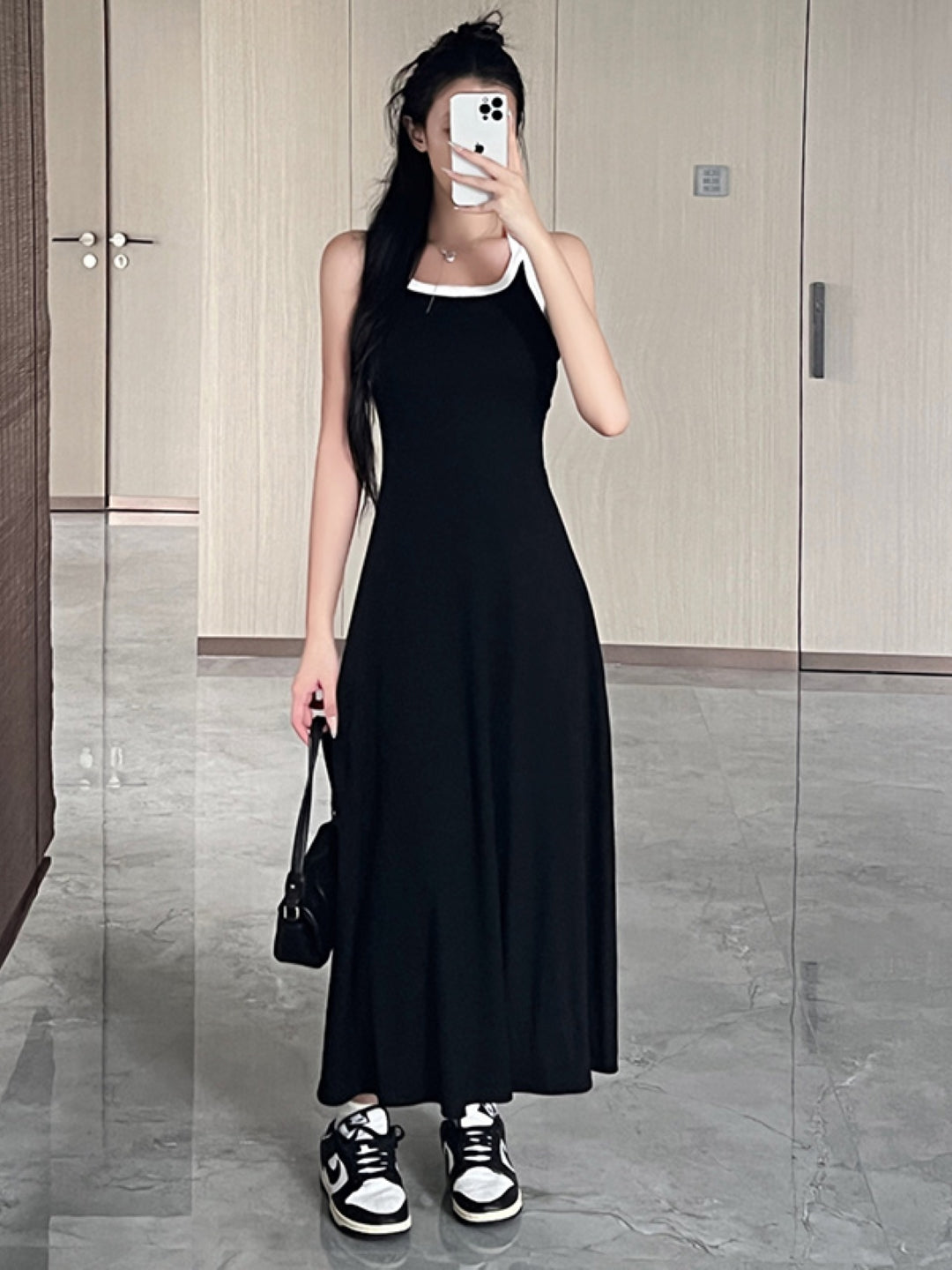 Black Round Neck Solid Sleeveless Maxi A-Line Polyester Dress