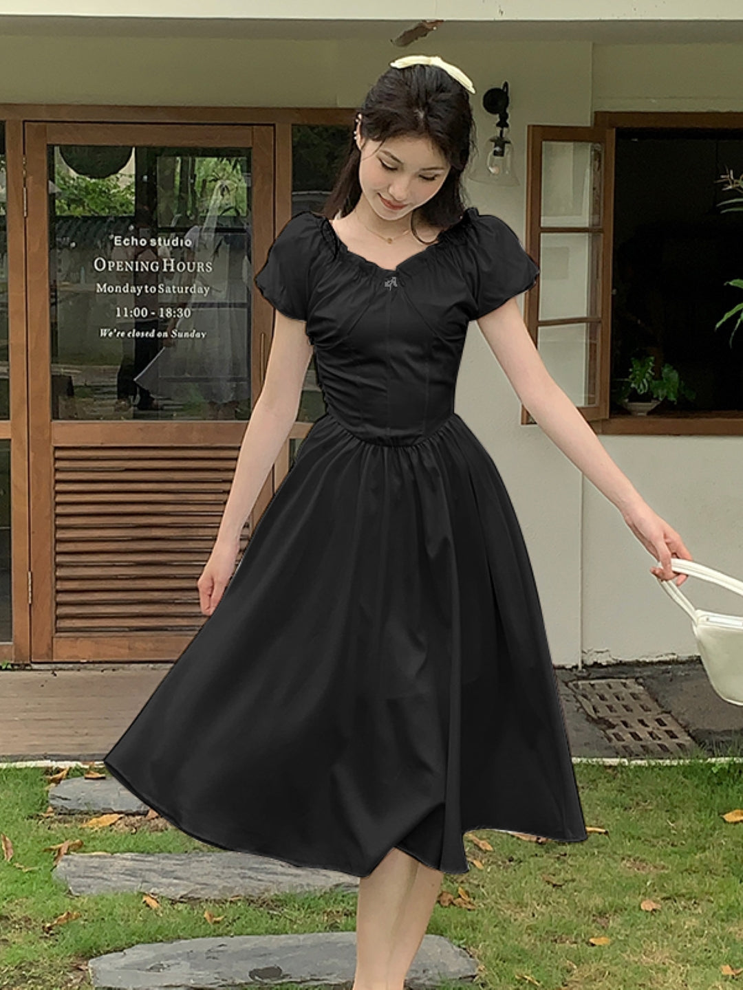 Black V-Neck Solid Short Sleeves Knee Length A-Line Polyester Dress