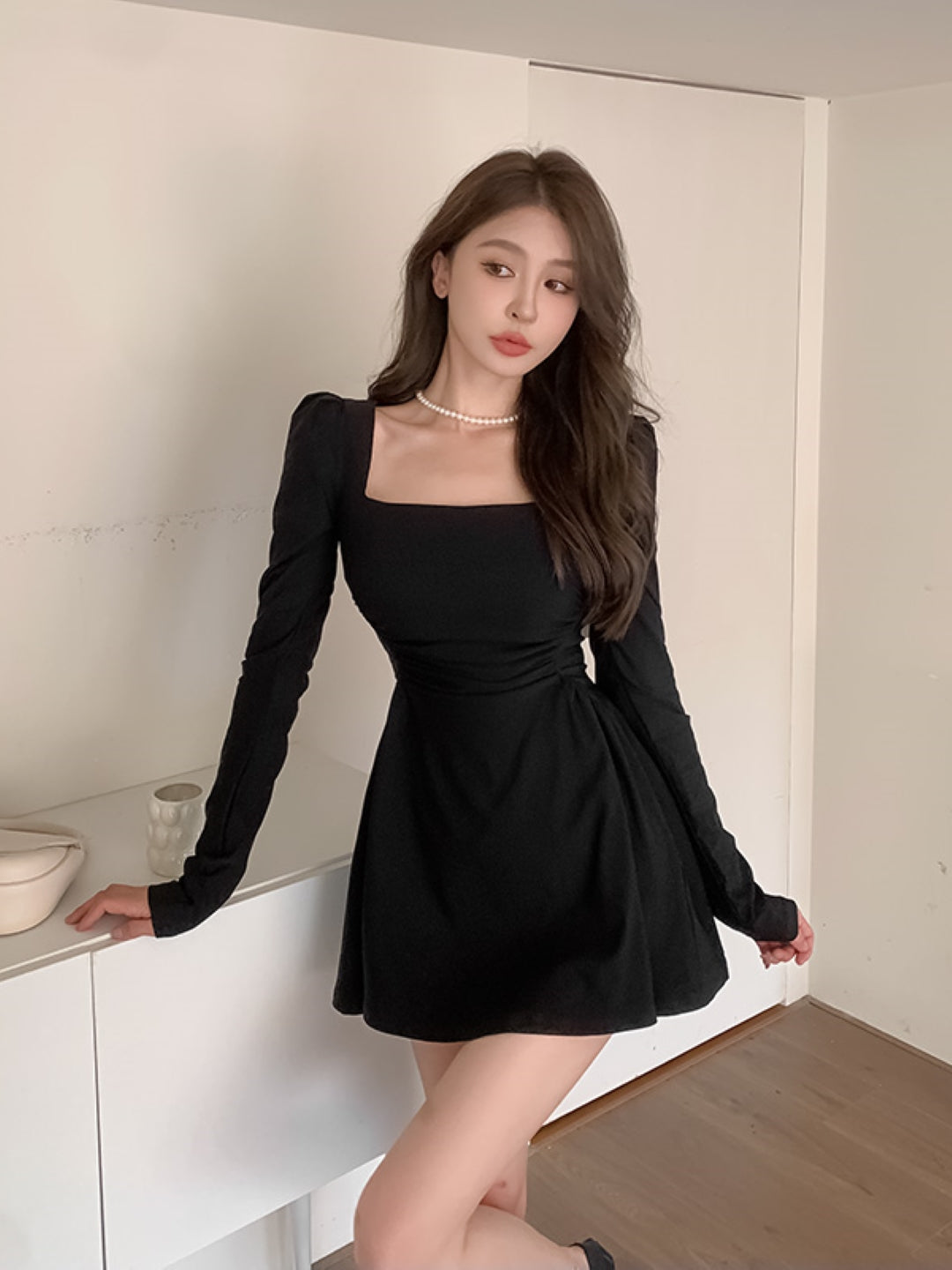 Black Square Neck Solid Long Sleeves Above Knee A-Line Polyester Dress