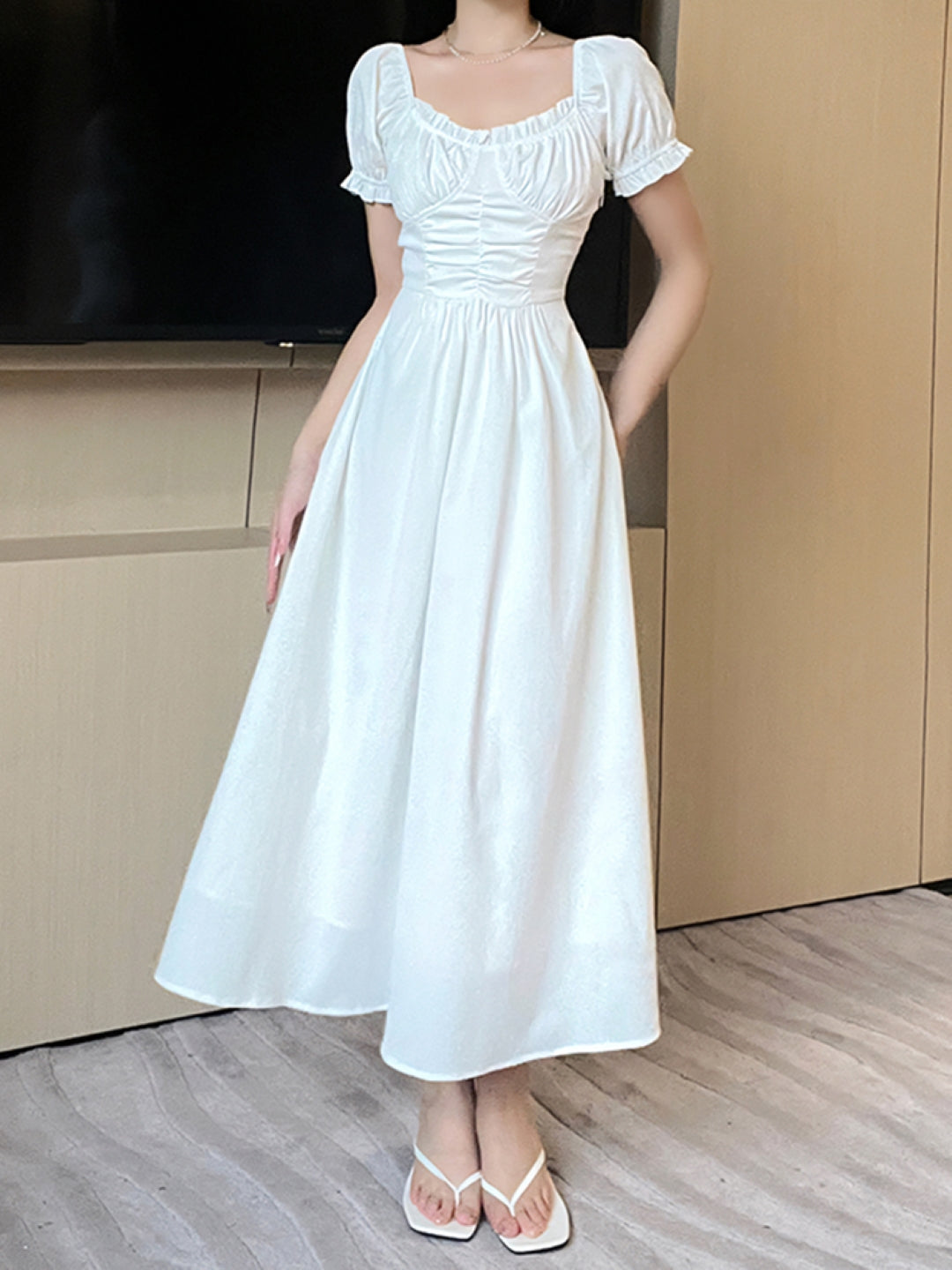 White Round Neck Solid Short Sleeves Maxi A-Line Polyester Dress