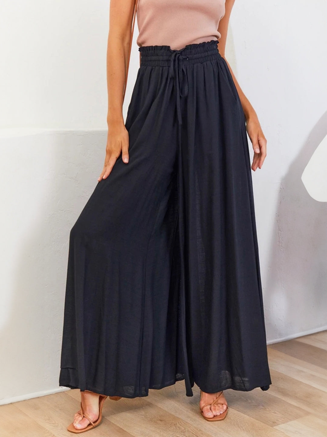 Black Solid Wide Leg Elasticated Slip-On Palazzo