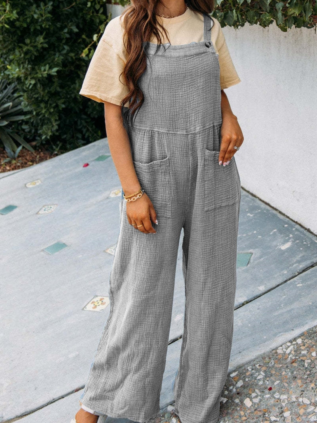 Grey Square Neck Sleeveless Solid Polyester Jumpsuit