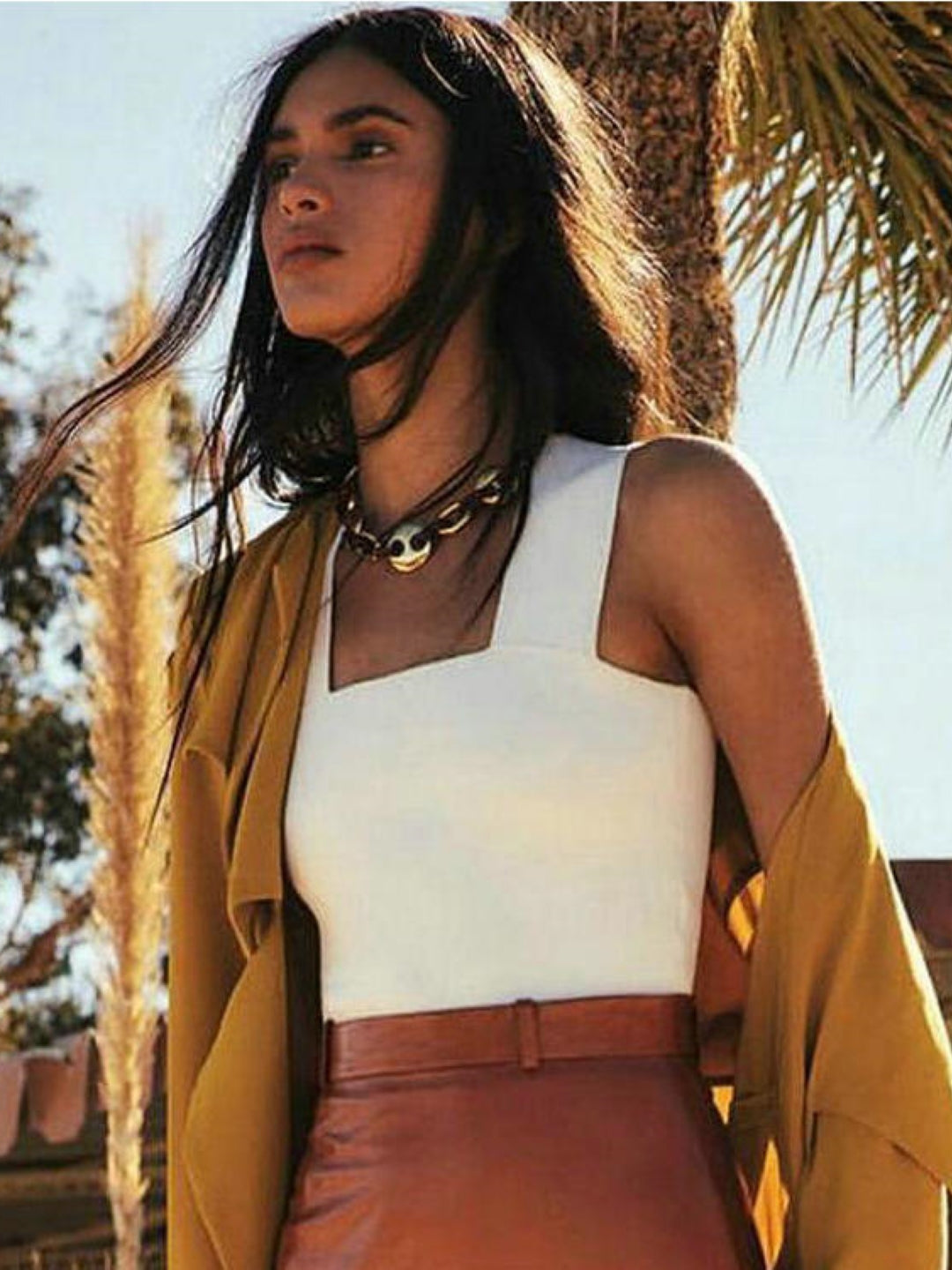 White Square Neck Sleeveless Solid Polyester Top