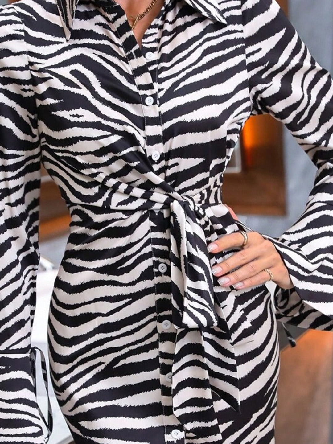 Black Shirt Collar Animal Bodycon Polyester Knee Length Long Sleeves Dress