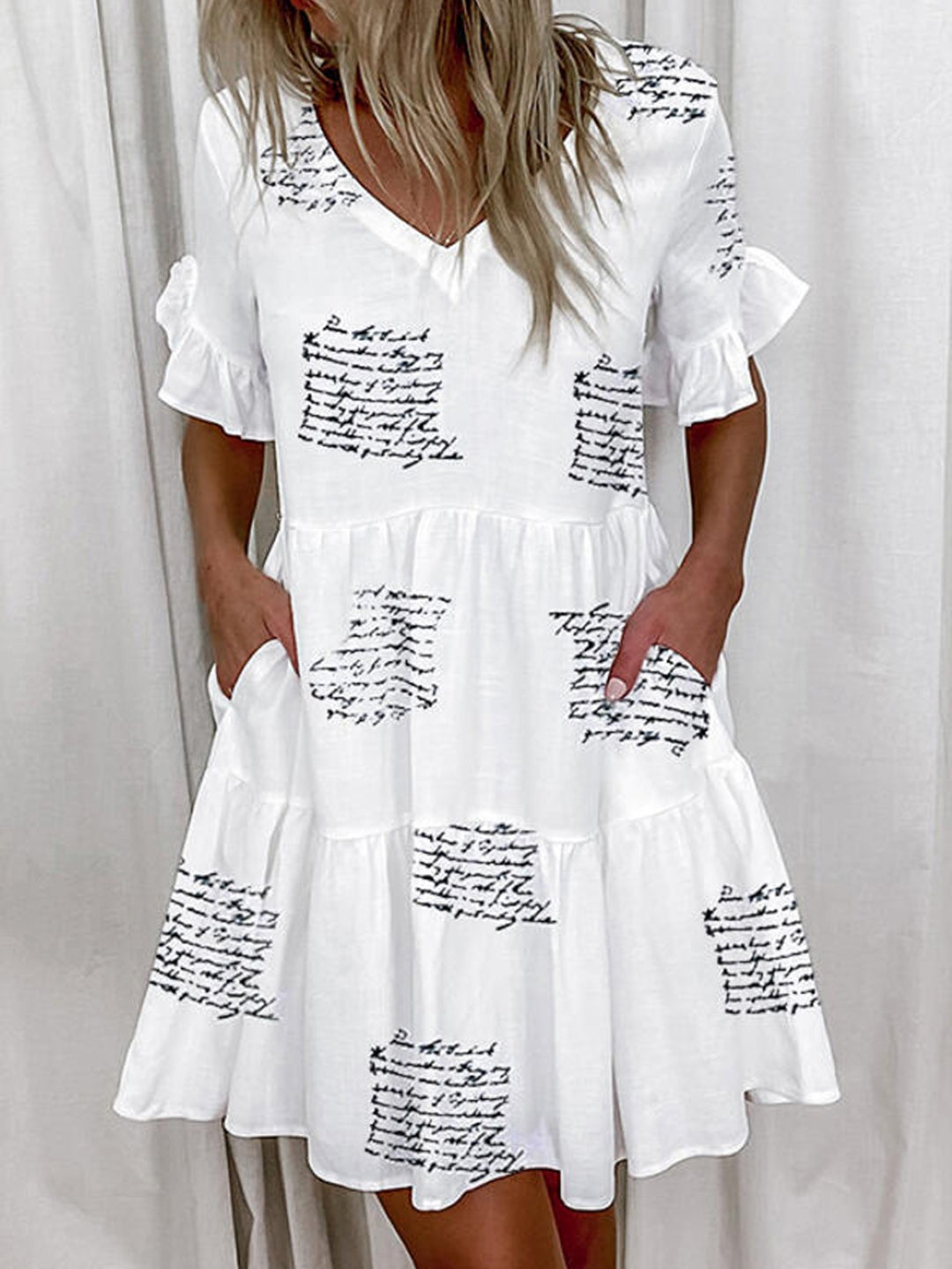 White Black V-Neck A-Line Floral Short Sleeves Above Knee Polyester Dress