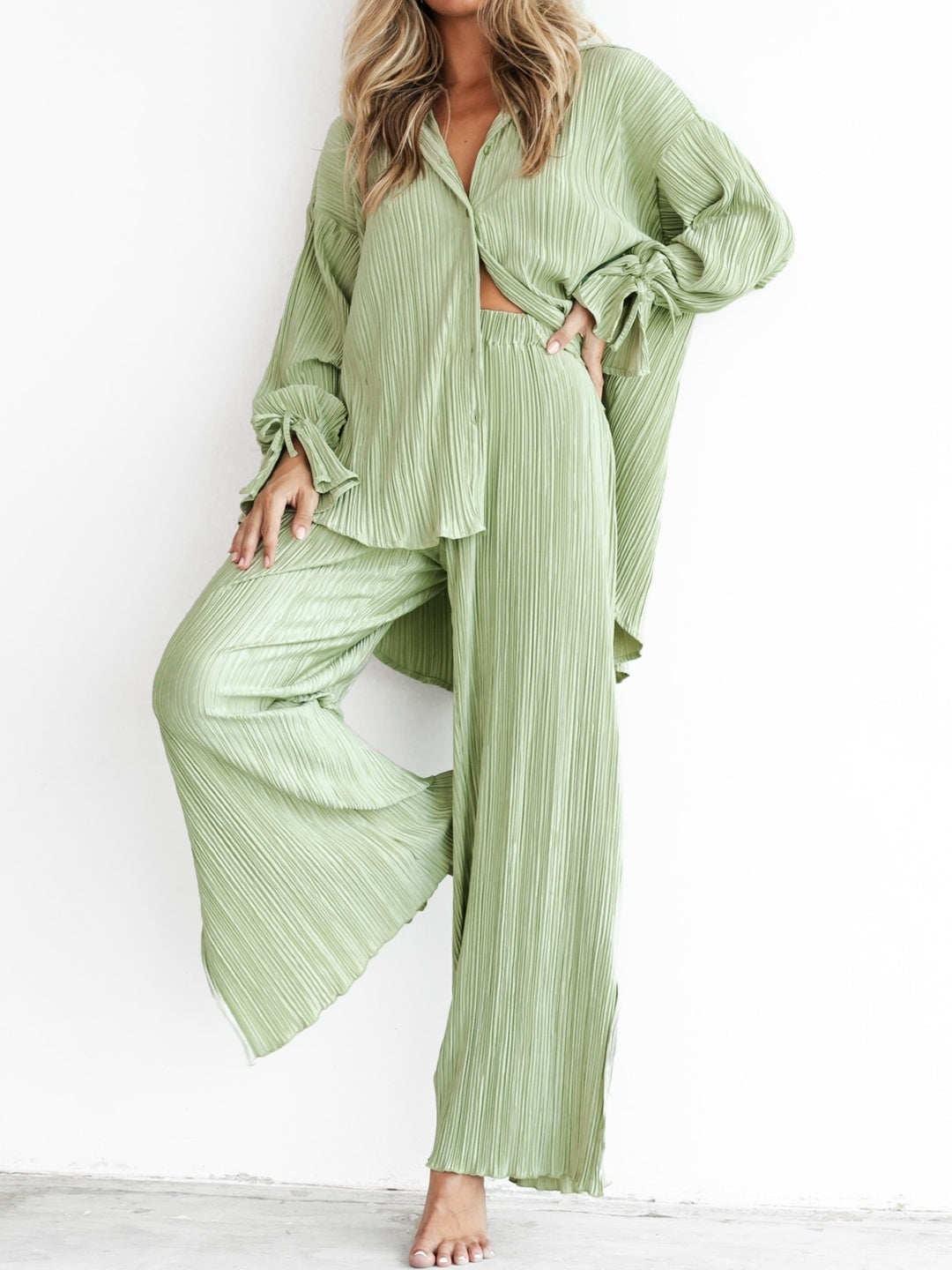 Green Shirt Collar Polyester Long Sleeves Solid Shirt & Trousers Set