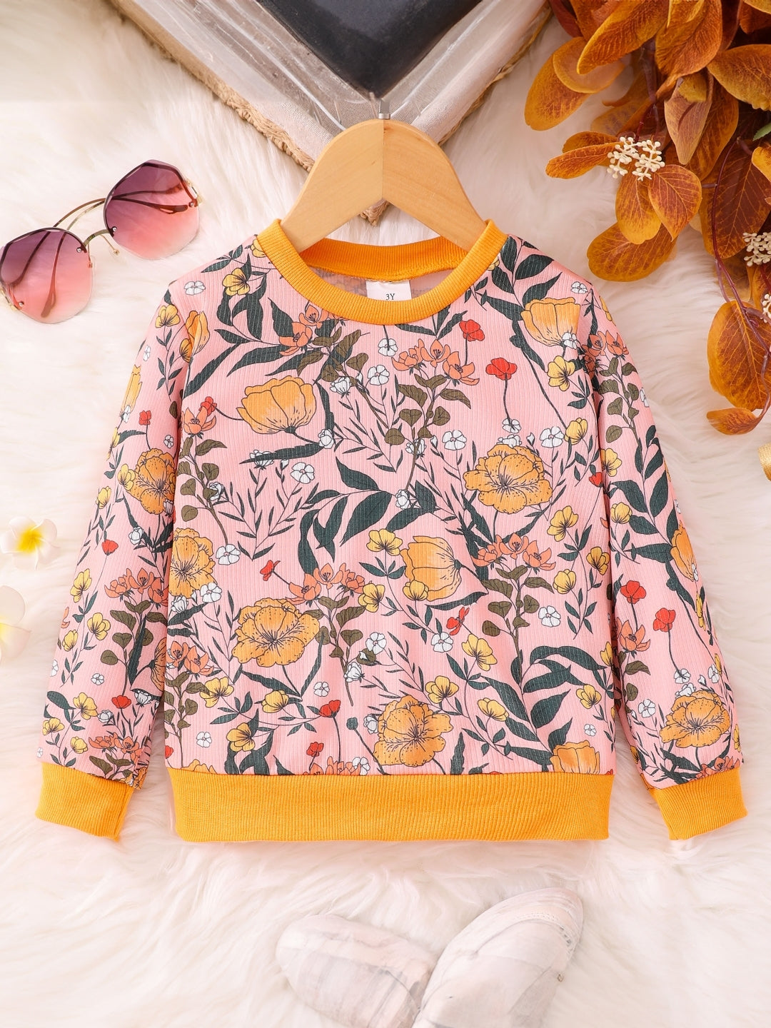 Pink Round Neck Printed Long Sleeve Polyester Sweatshirt