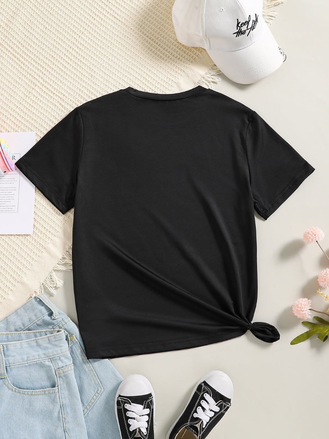 Black Round Neck Graphics Printed Short Sleeves Polyester T-Shirt