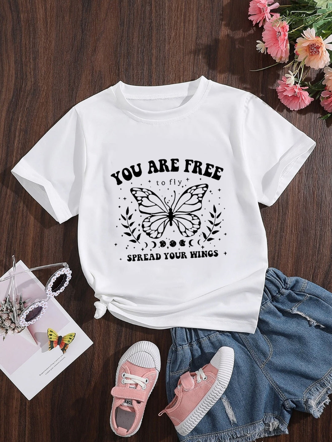 White Round Neck Graphics Printed Short Sleeves Polyester T-Shirt