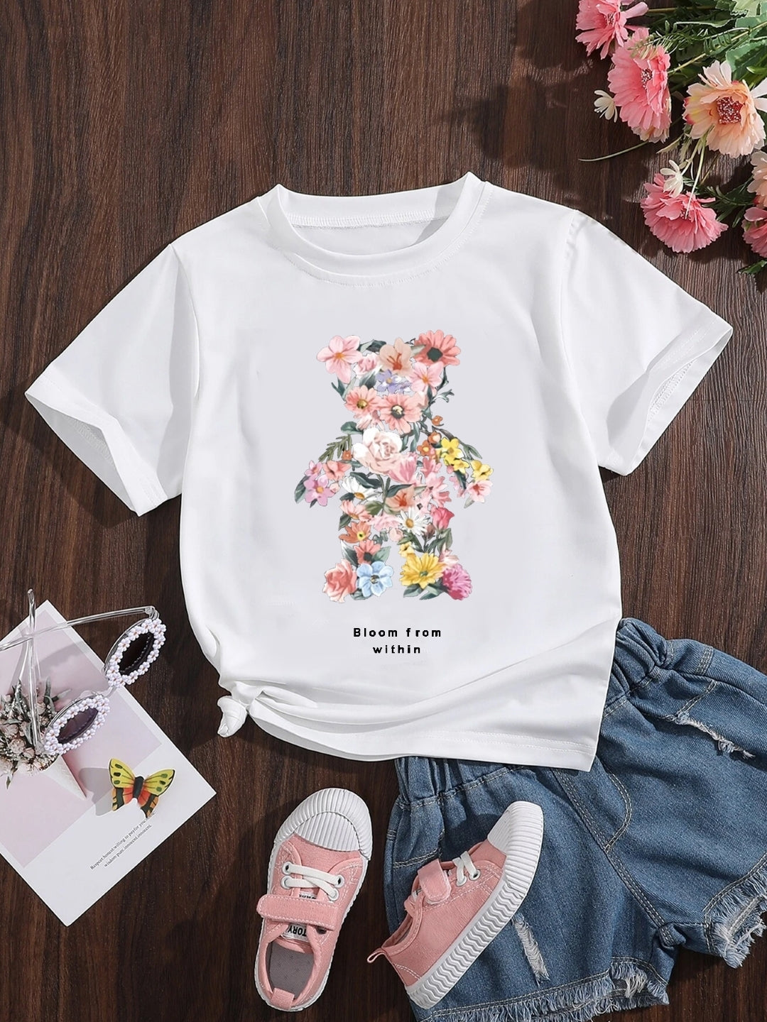 White Round Neck Graphics Printed Short Sleeves Polyester T-Shirt