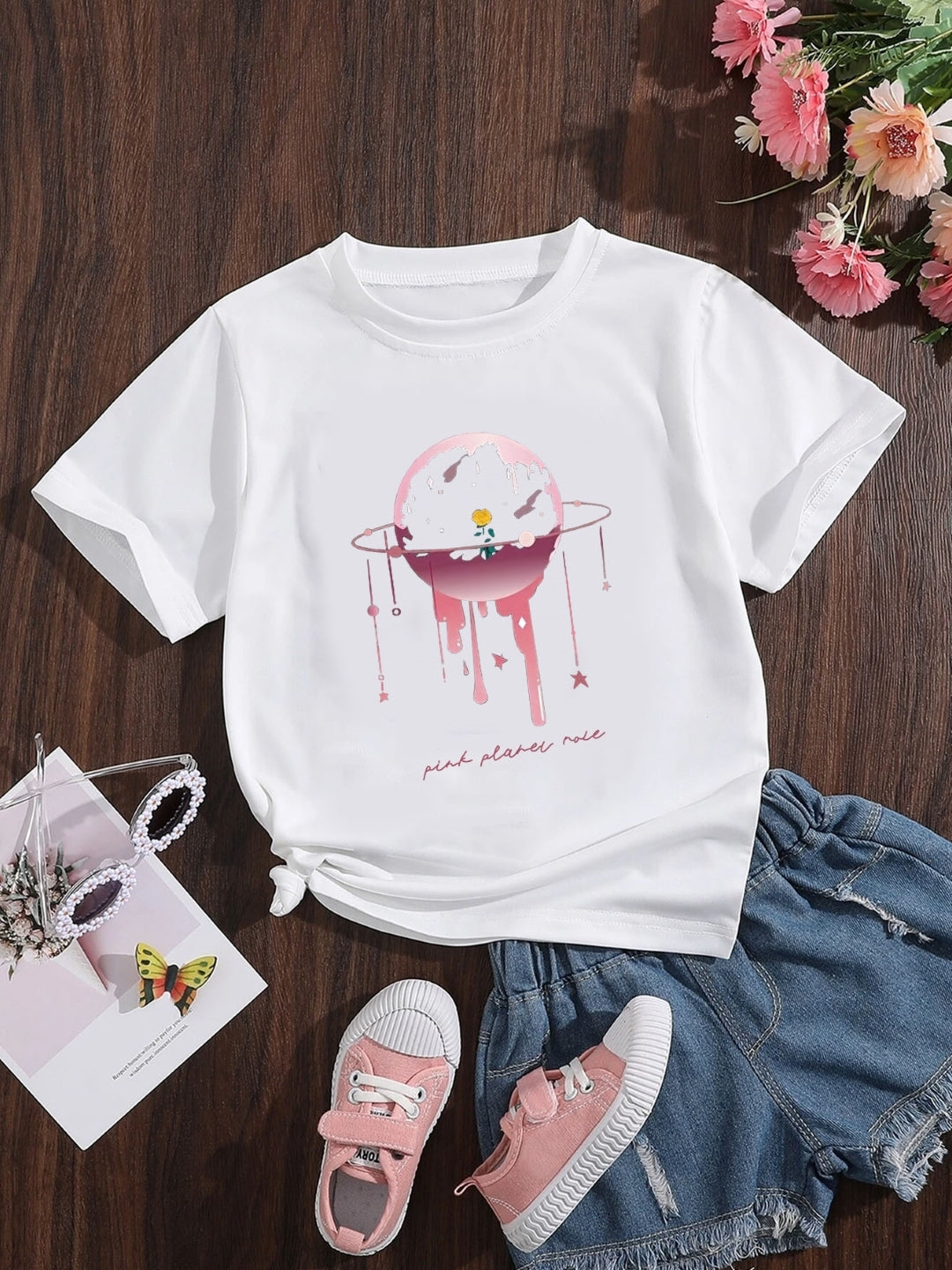 White Round Neck Graphics Printed Short Sleeves Polyester T-Shirt