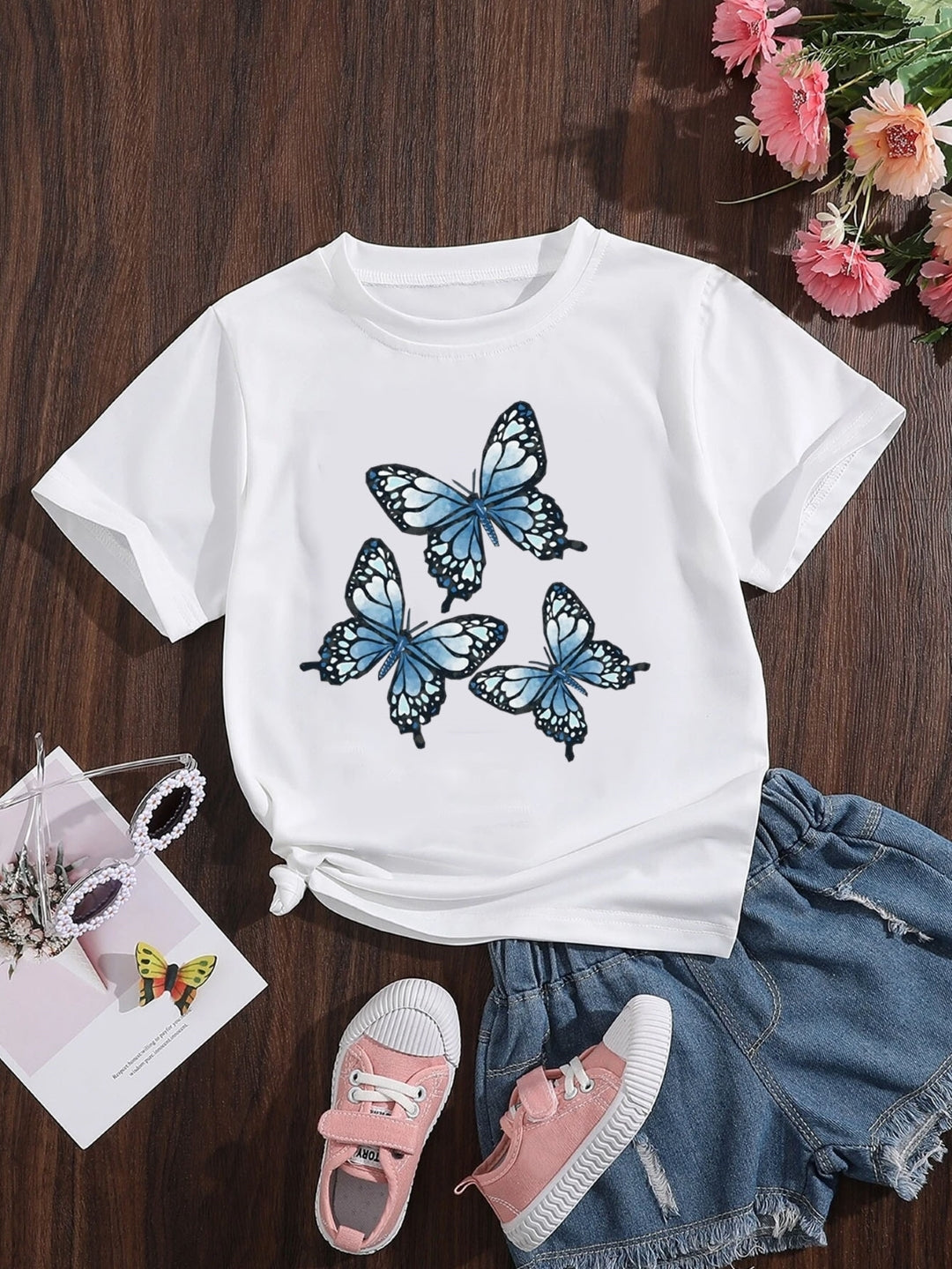 White Round Neck Graphics Printed Short Sleeves Polyester T-Shirt