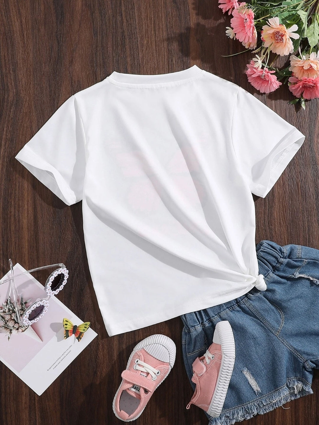 White Round Neck Graphics Printed Short Sleeves Polyester T-Shirt