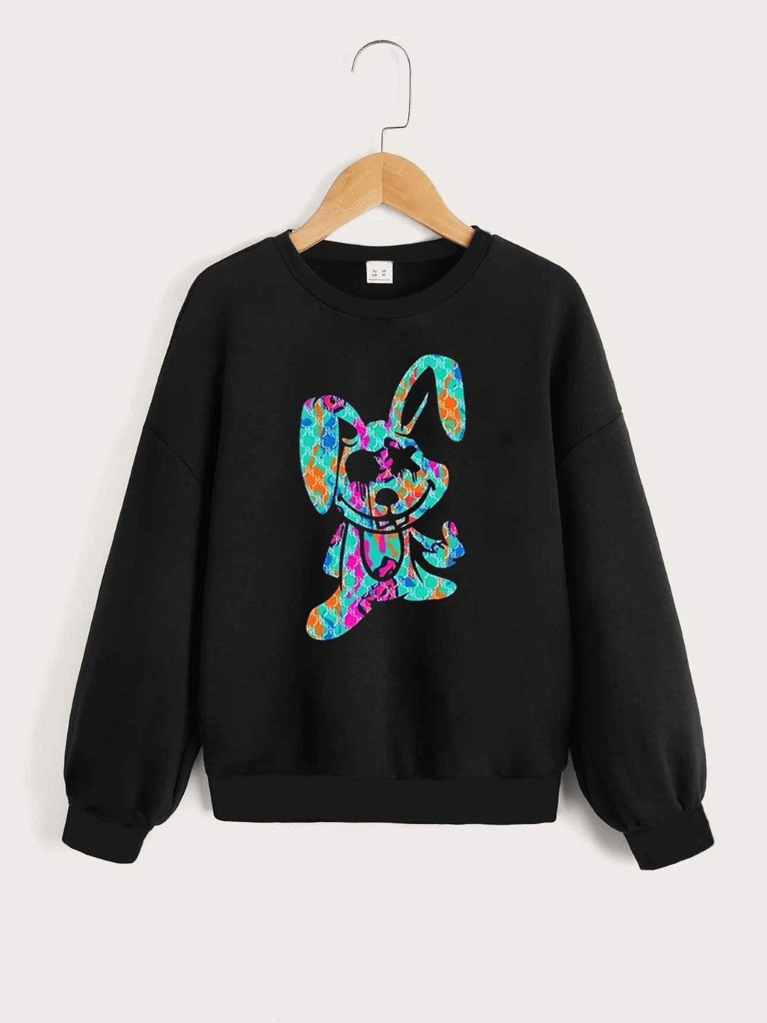 Black Round Neck Graphics Printed Long Sleeves Polyester Sweatshirt