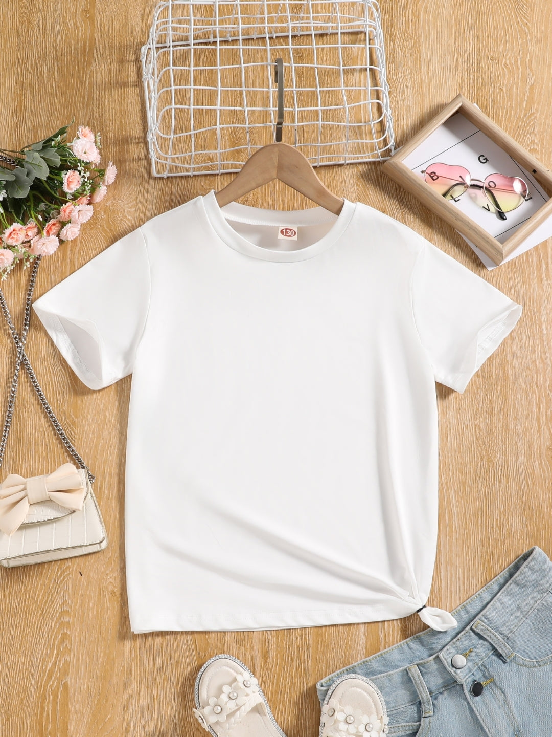 White Round Neck Graphics Printed Short Sleeves Polyester T-Shirt