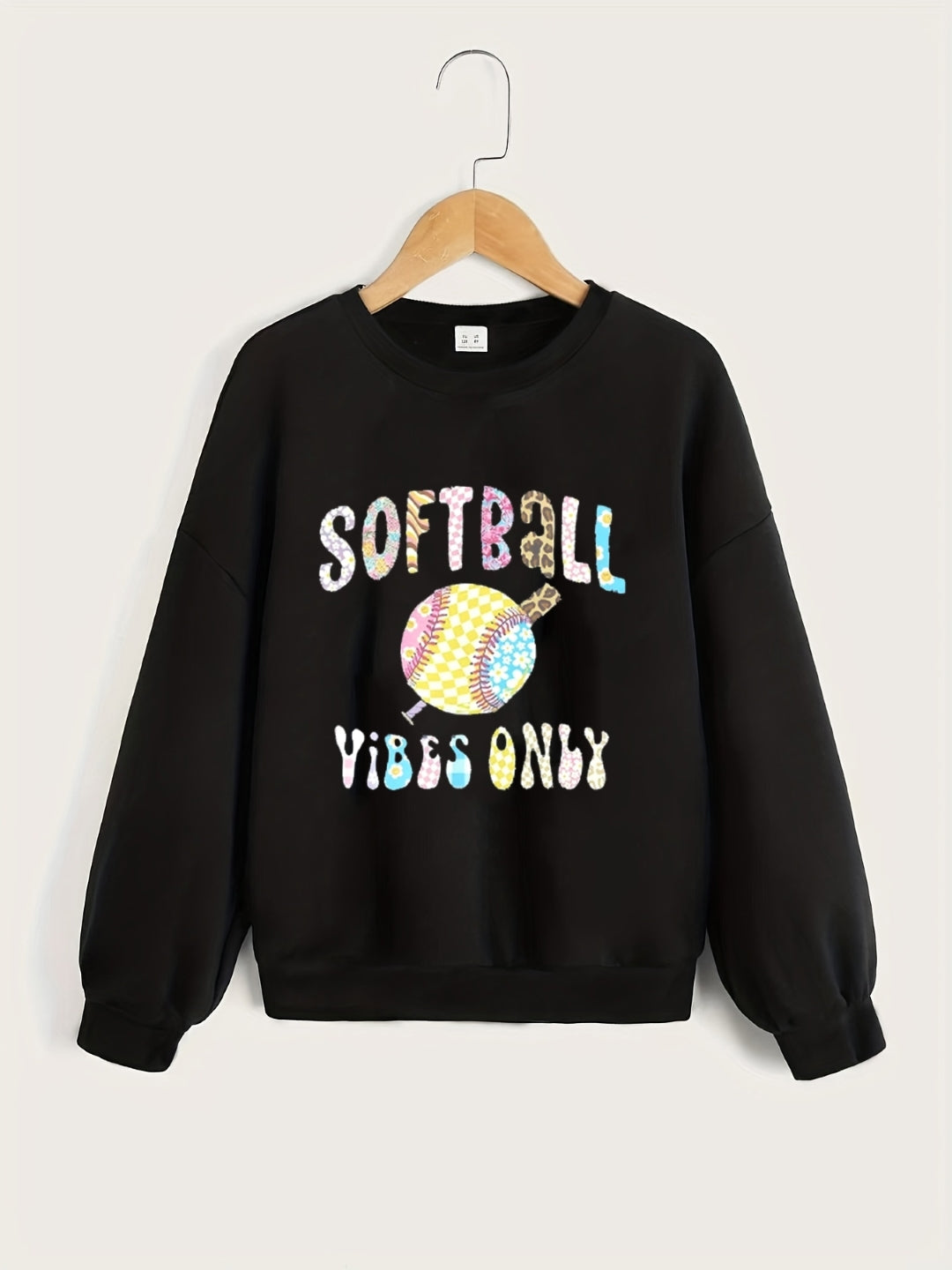 Black Round Neck Graphics Printed Long Sleeves Polyester Sweatshirt