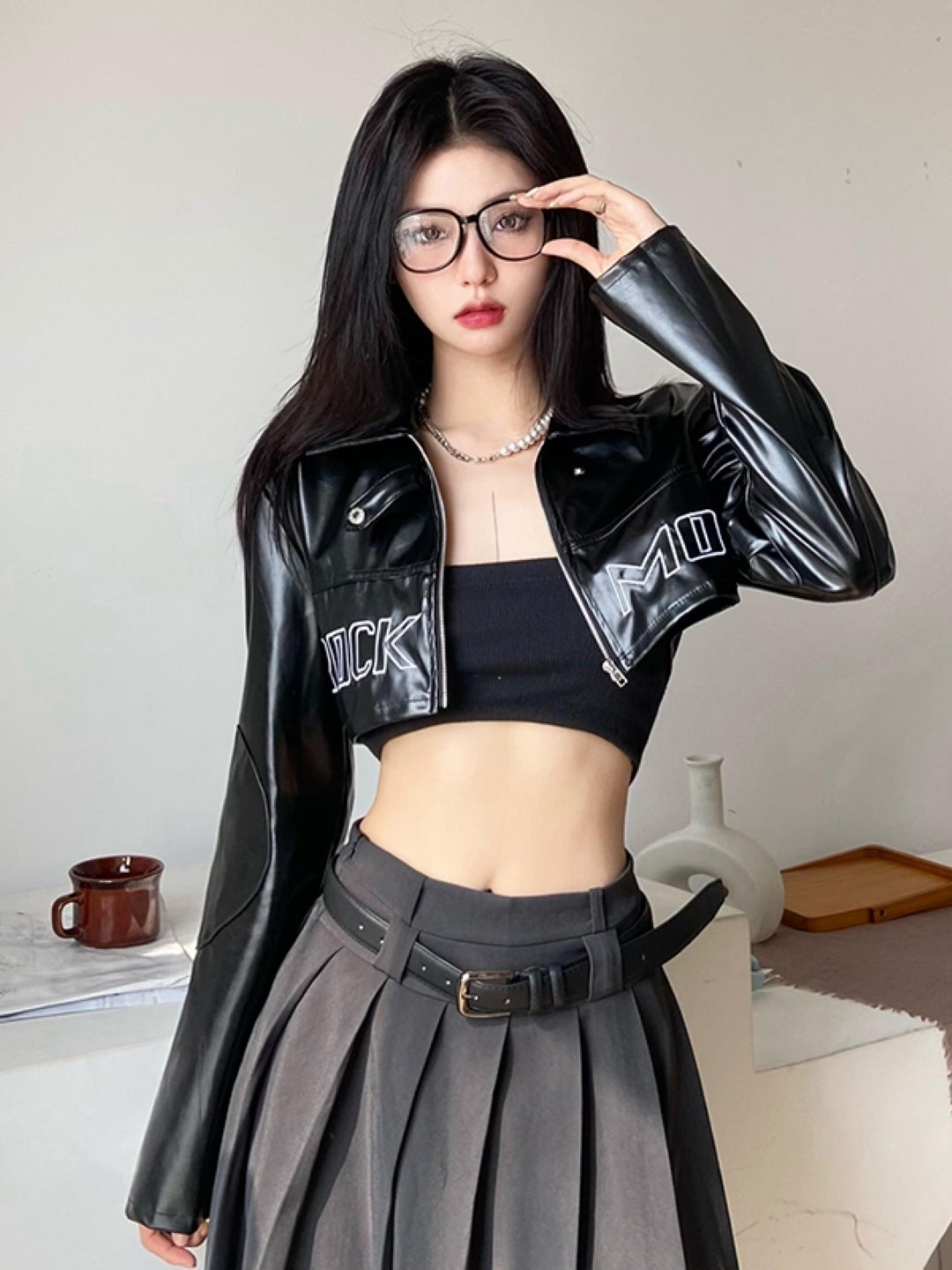 Black Lapel Collar Printed Long Sleeves Polyamide Crop Open Front Jacket