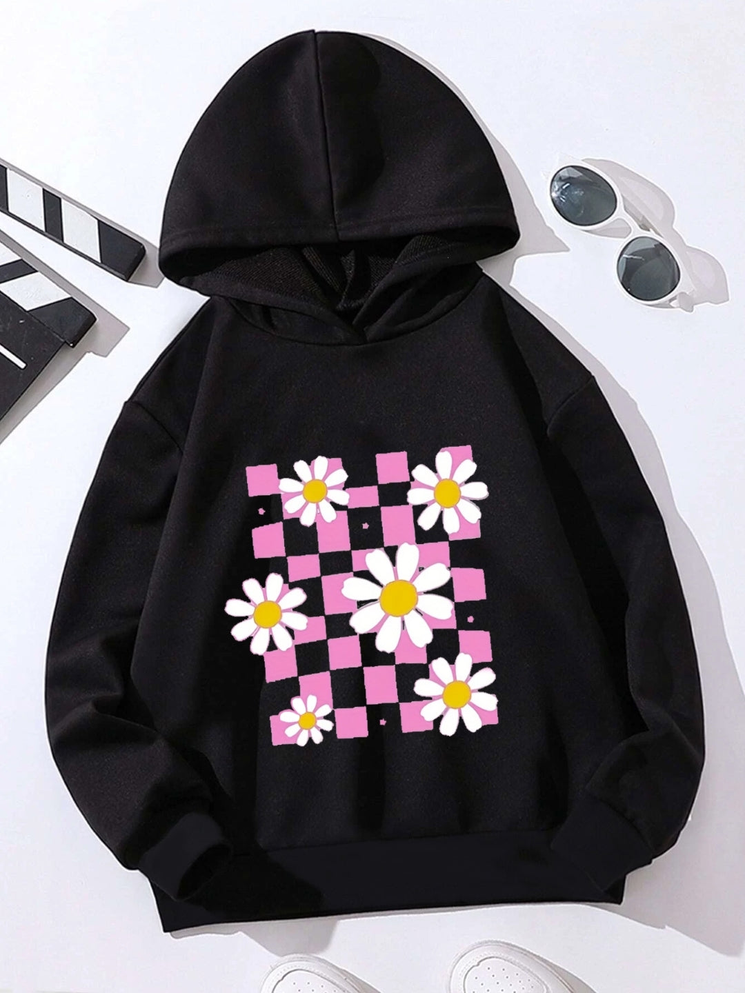 Black Graphics Printed Long Sleeves Polyester Hoodie