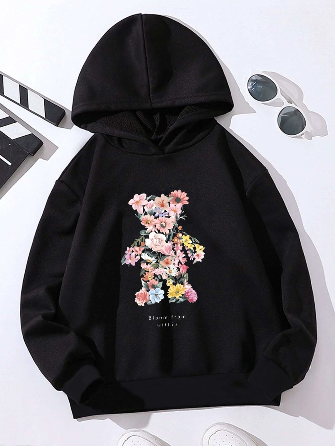 Black Graphics Printed Long Sleeves Polyester Hoodie