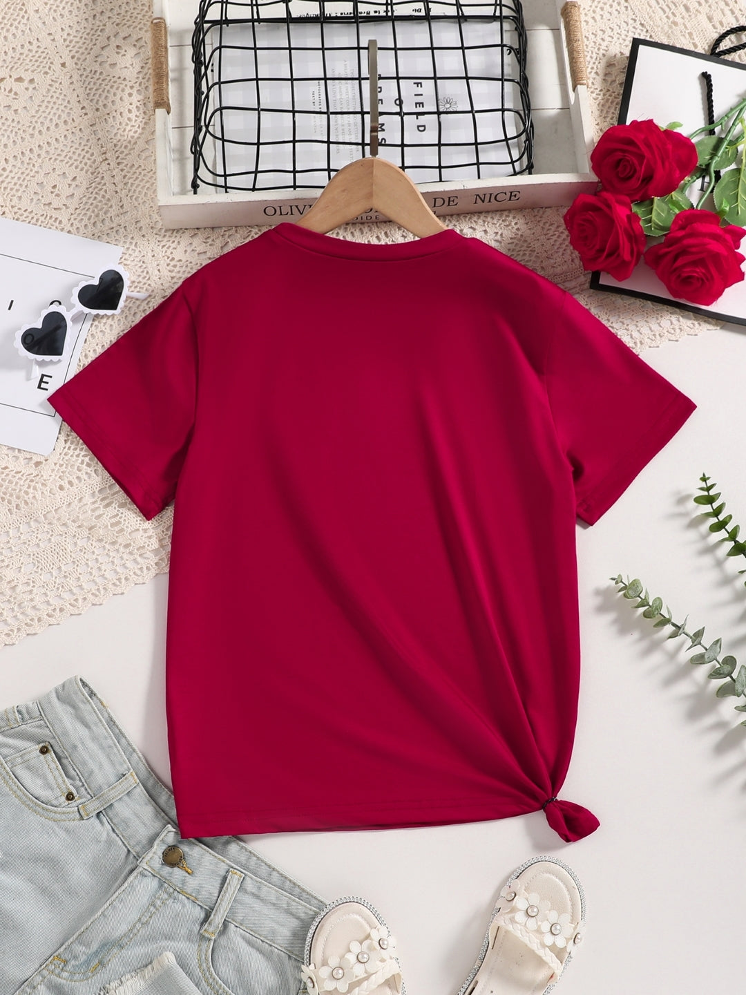 Red Round Neck Graphics Printed Short Sleeves Polyester T-Shirt