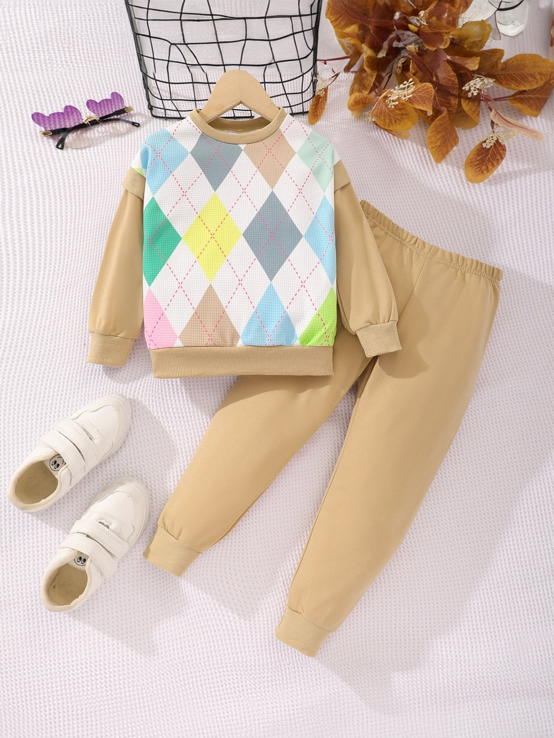 Brown Round Neck Printed Long Sleeves Polyester Sweatshirt & Trouser Set