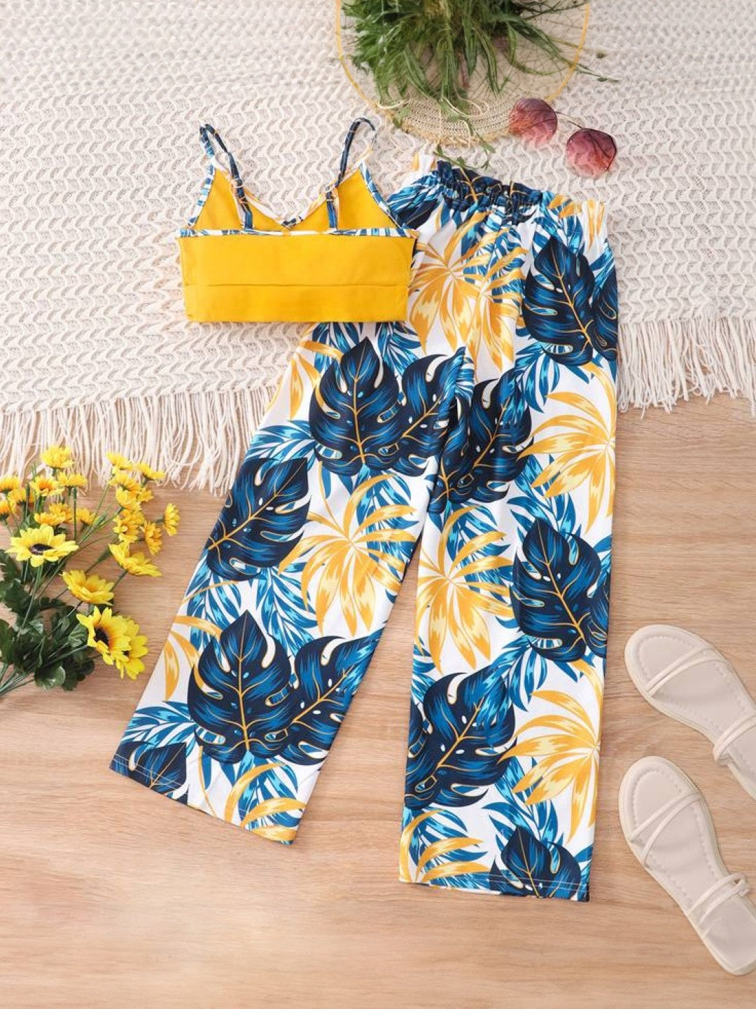 Yellow V-Neck Printed Short Sleeves Polyester Top & Trouser Set