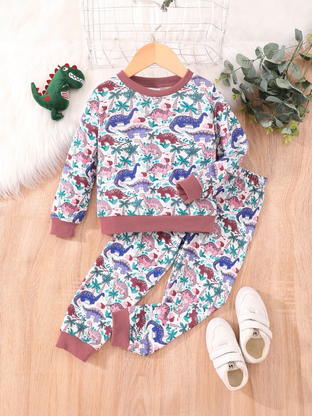 Red Round Neck Printed Long Sleeves Polyester Sweatshirt & Trouser Set