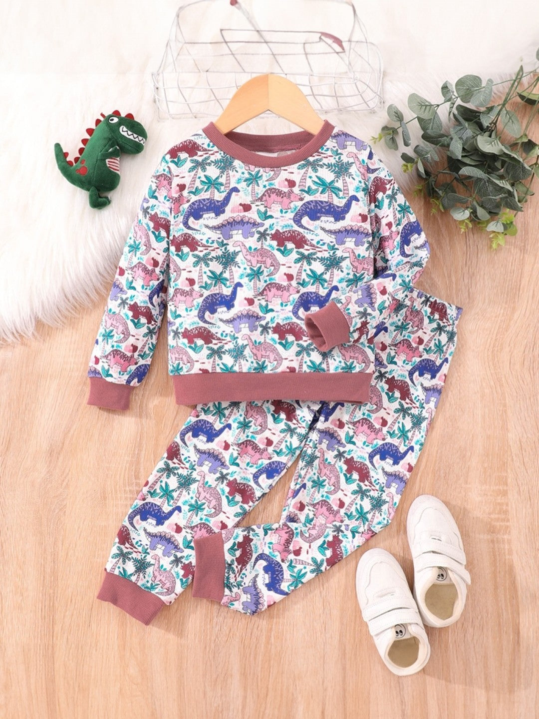 Red Round Neck Printed Long Sleeves Polyester Sweatshirt & Trouser Set