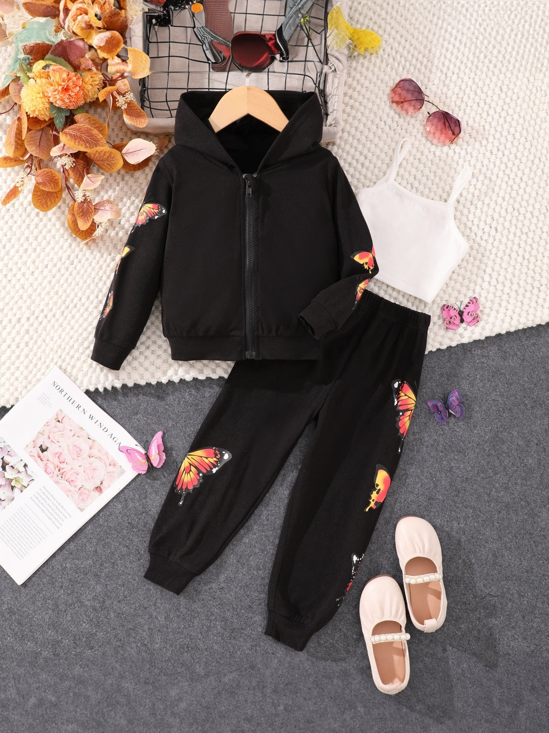 Black Hood Neck Solid Long Sleeves Polyester Hoodie & Trouser Set