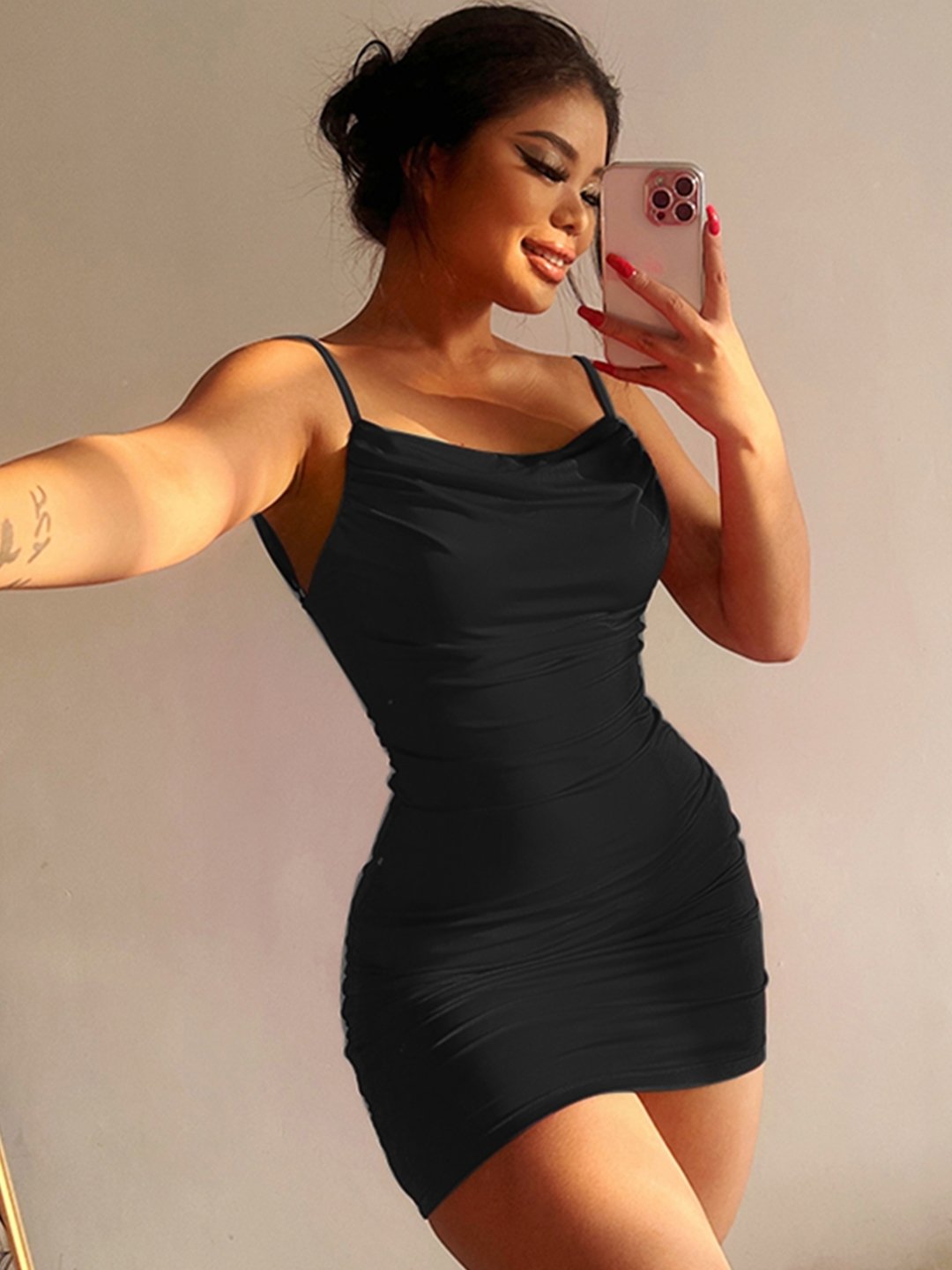 Black Solid Bodycon Shoulder Strap Dress