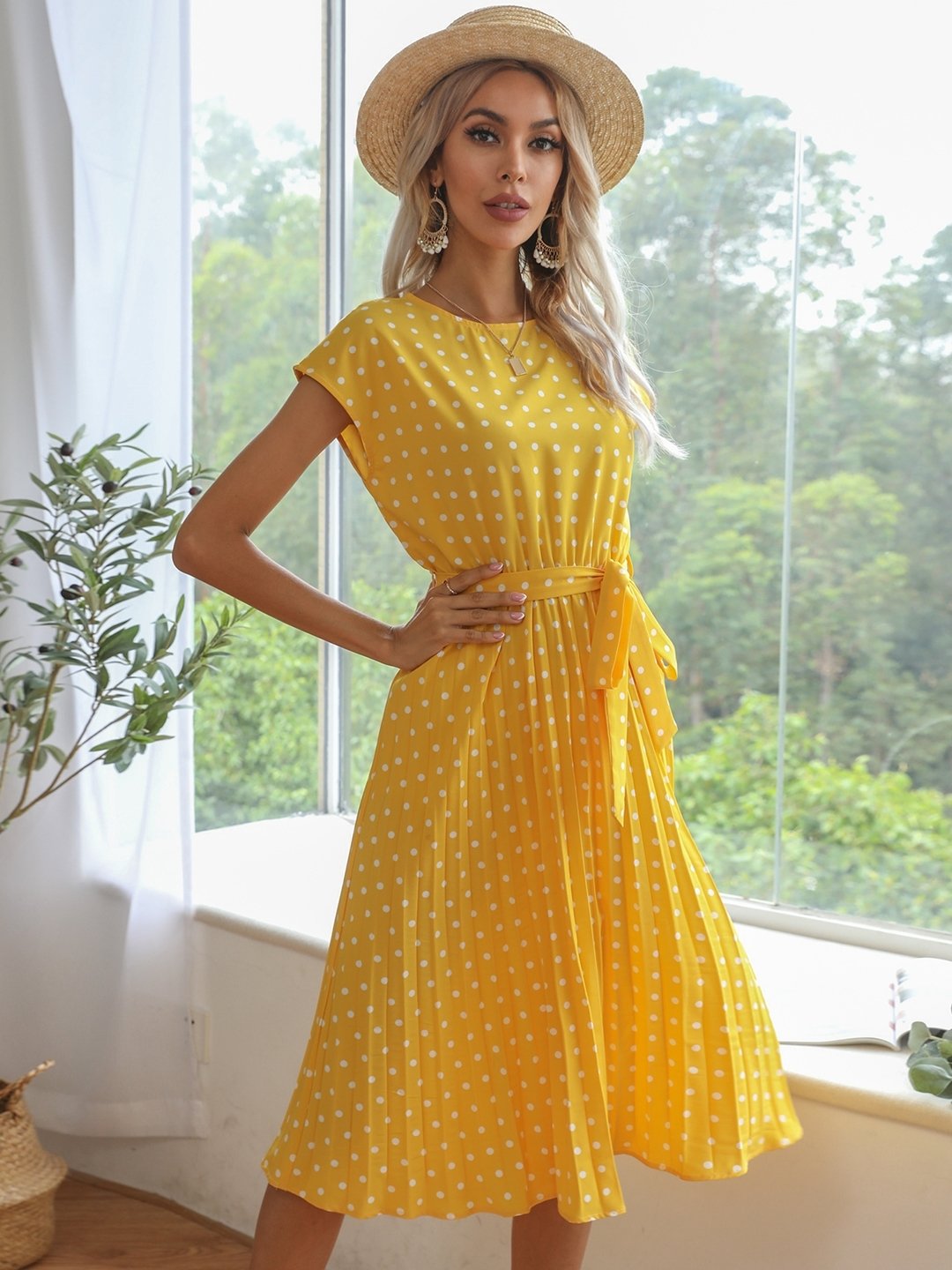 Yellow Round Neck Polyester Dress