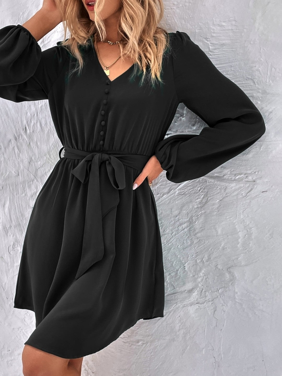 Black V-Neck Solid Long Sleeves Polyester Dress