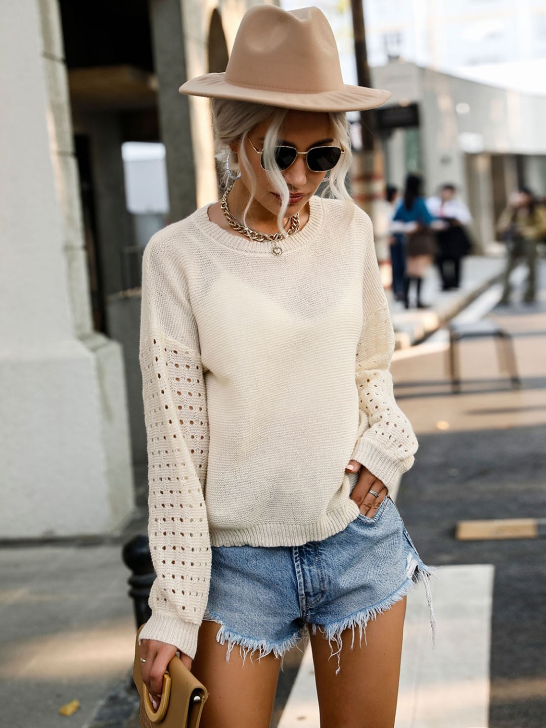 Cream Round Neck Solid Long Sleeves Polyester Sweater