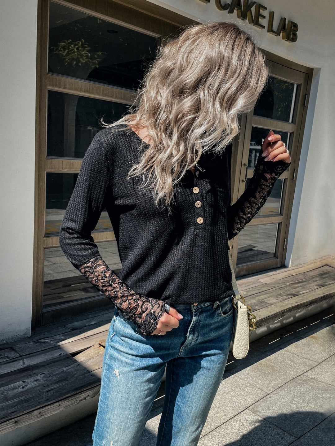 Black Round Neck Solid Long Sleeves Cotton Top